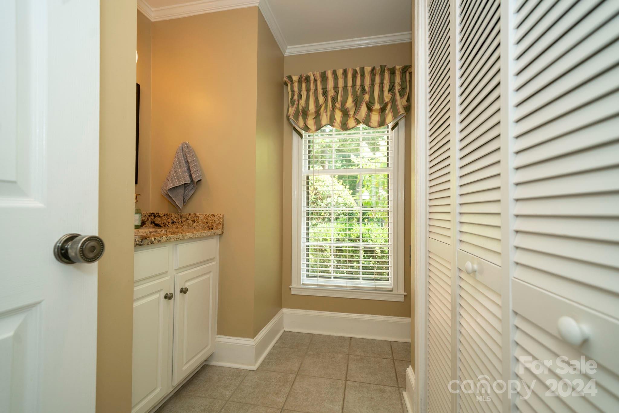 4607 Crooked Oak Lane
