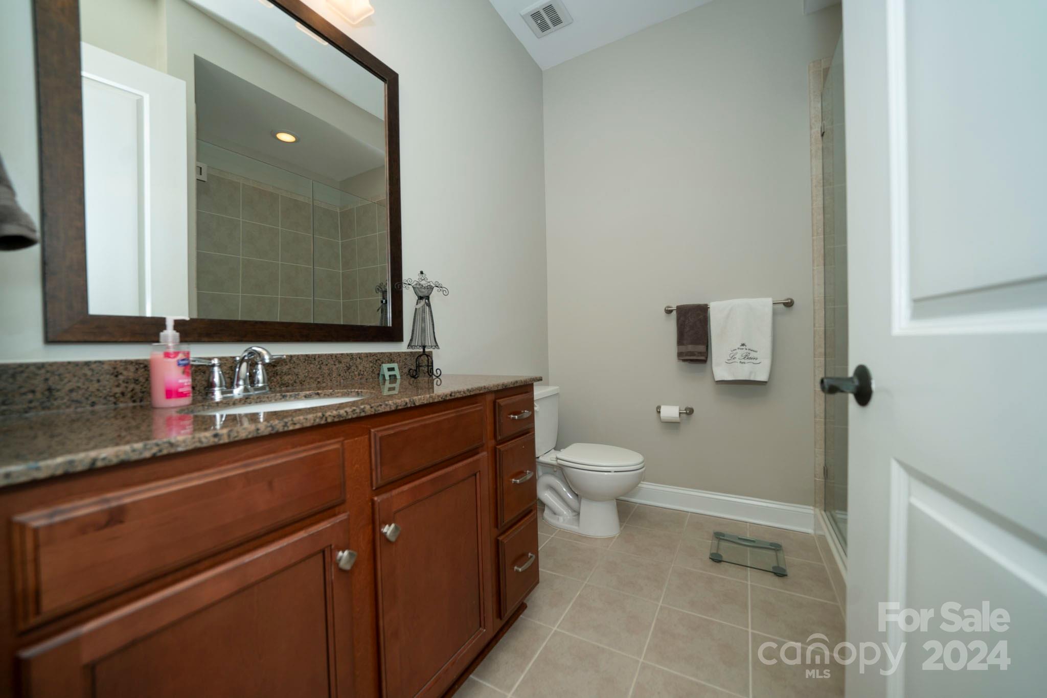 2810 Selwyn Avenue Unit: 219