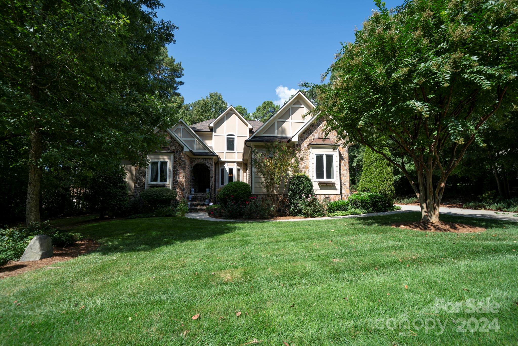 187 Bay Crossing Drive