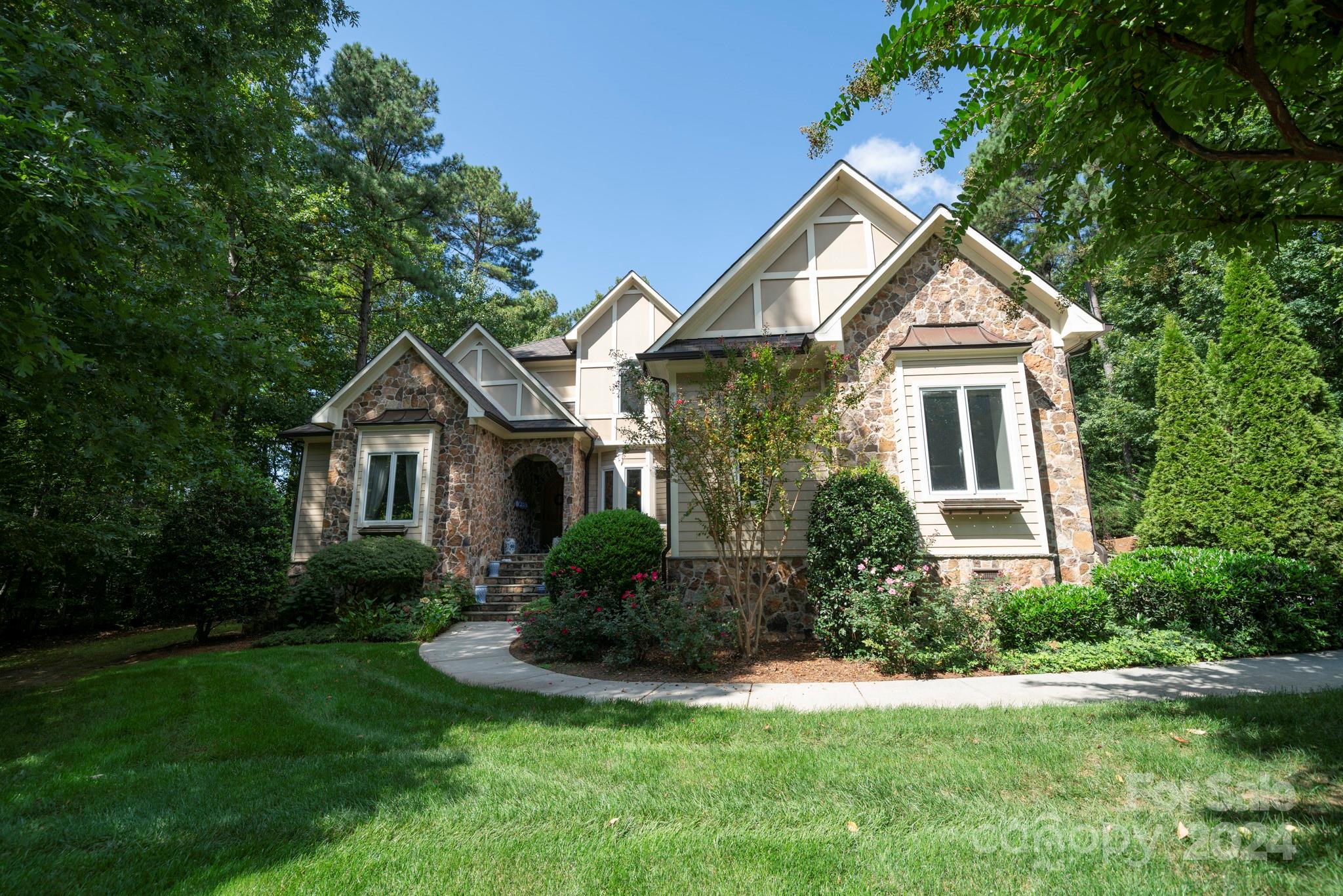187 Bay Crossing Drive