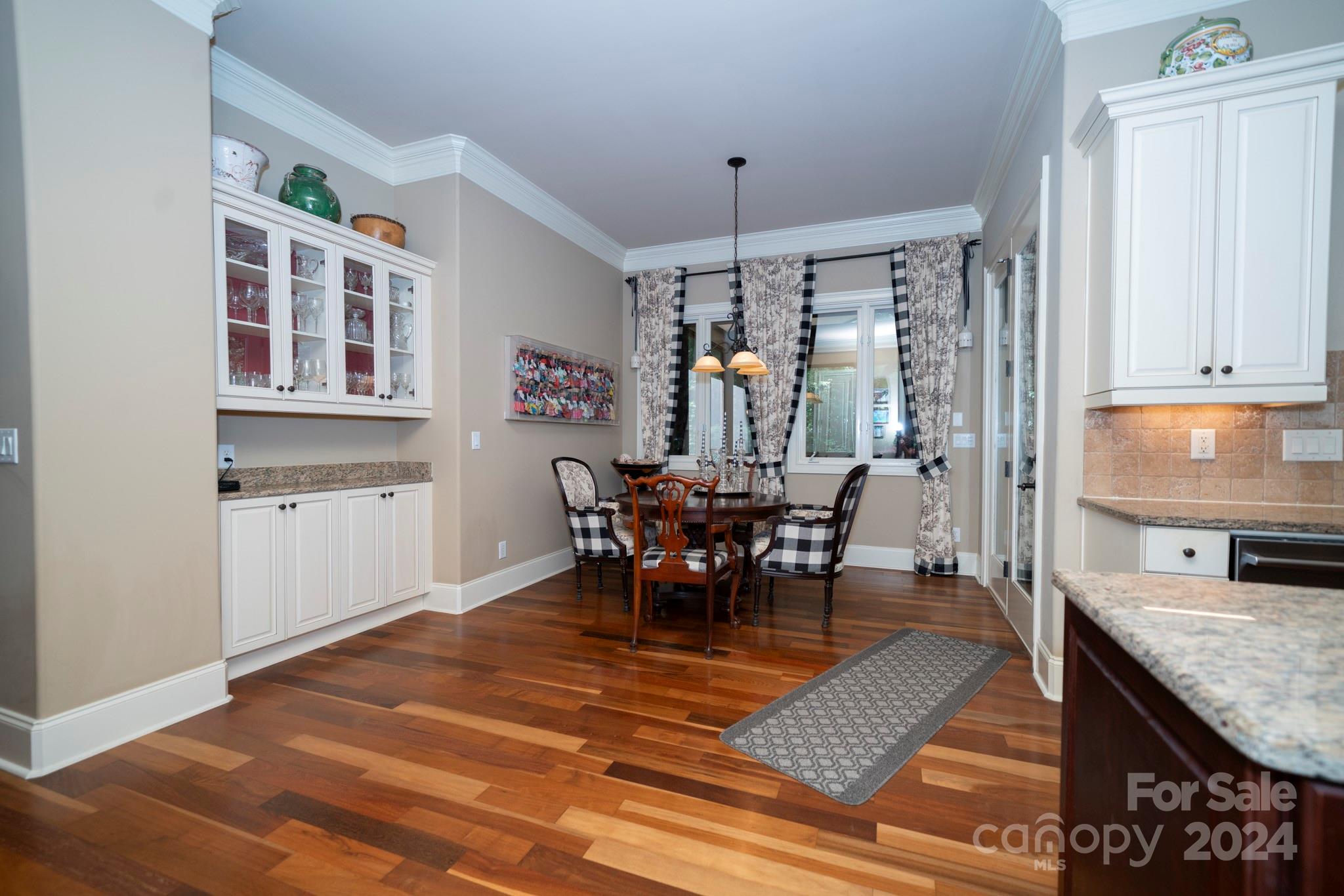 187 Bay Crossing Drive
