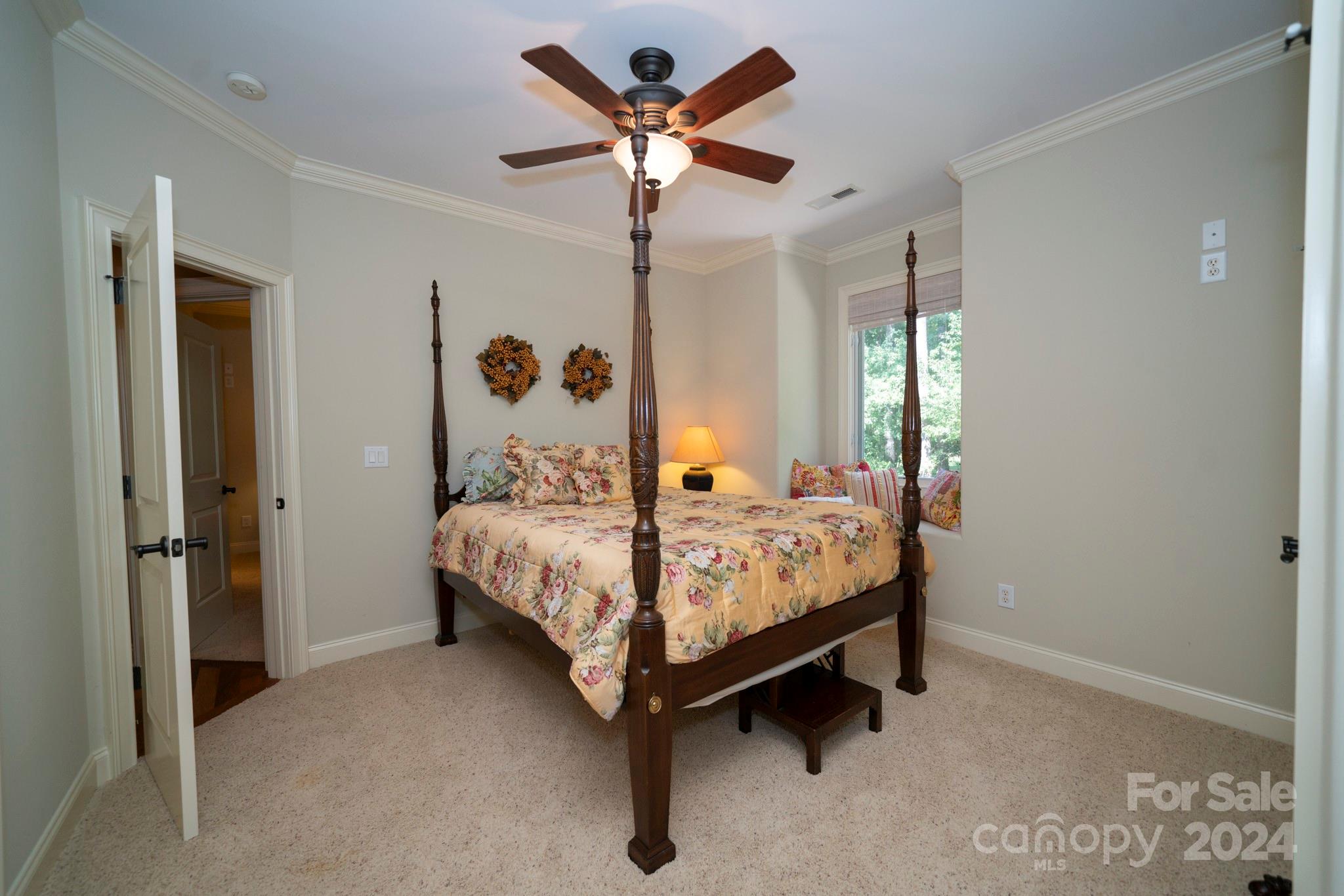 187 Bay Crossing Drive