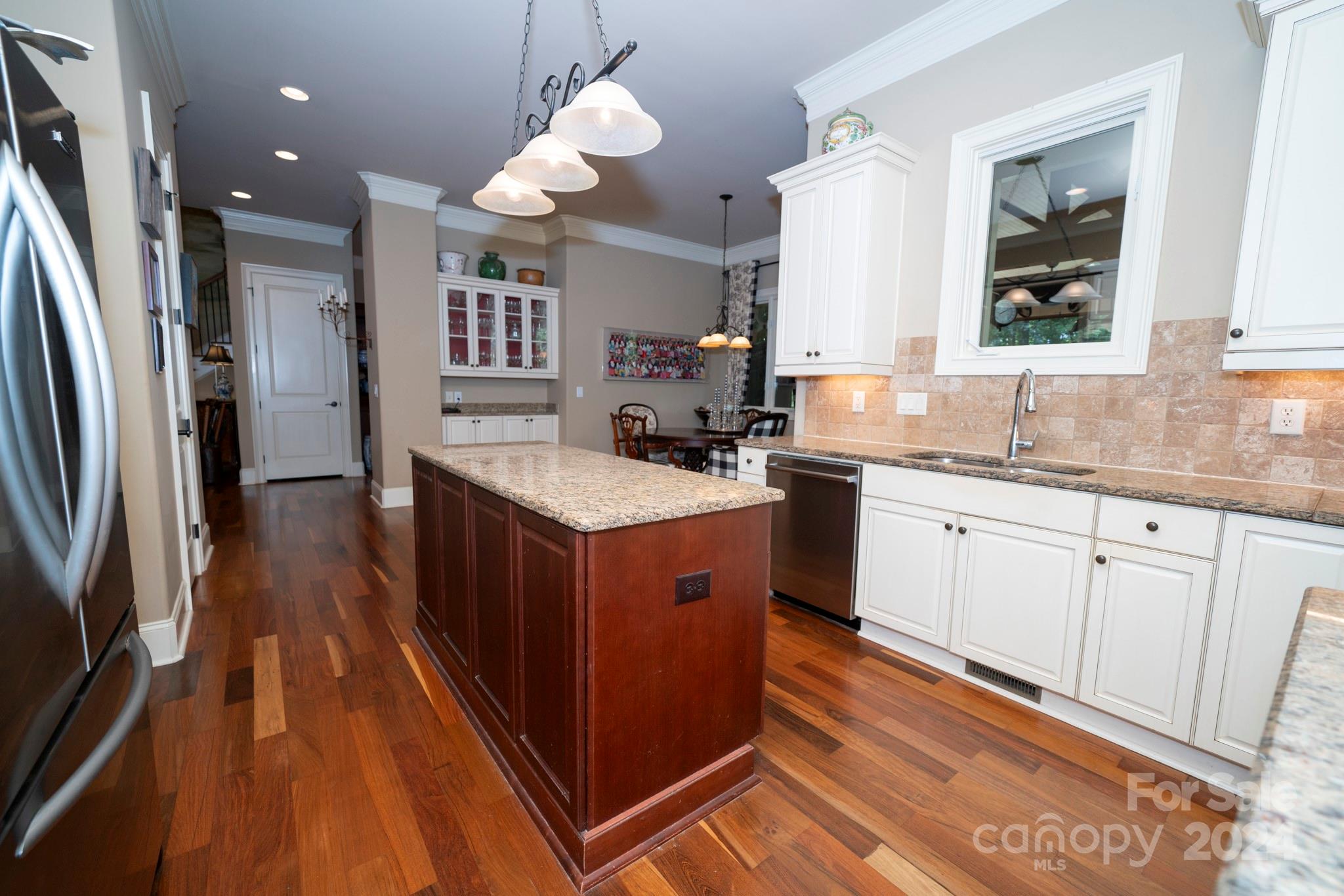 187 Bay Crossing Drive