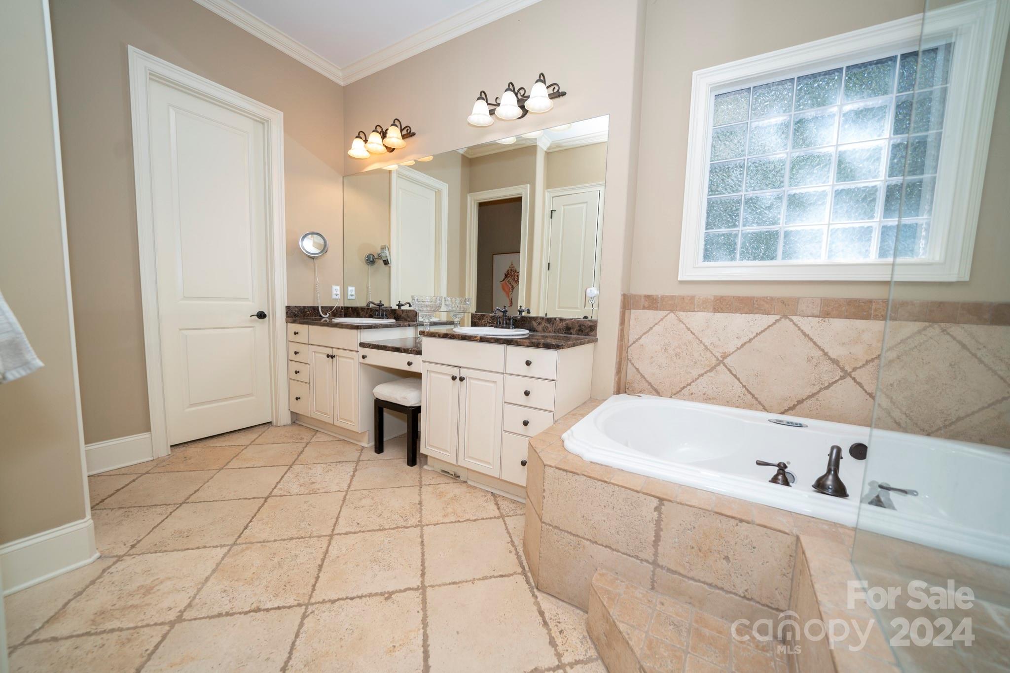 187 Bay Crossing Drive