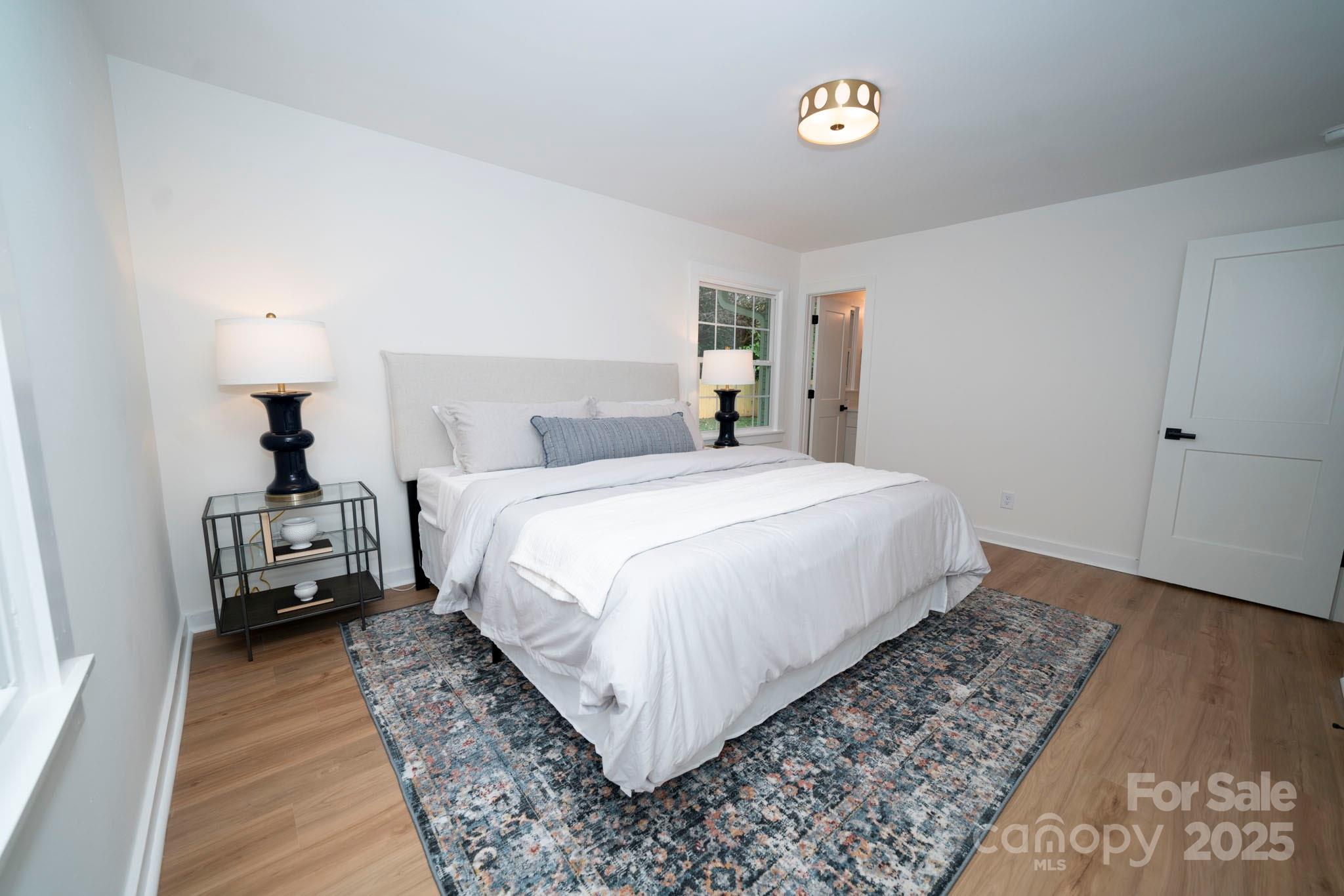 4039 Uppergate Lane