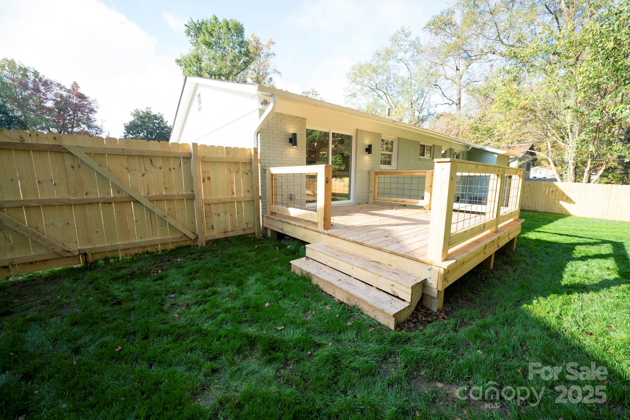 4039 Uppergate Lane