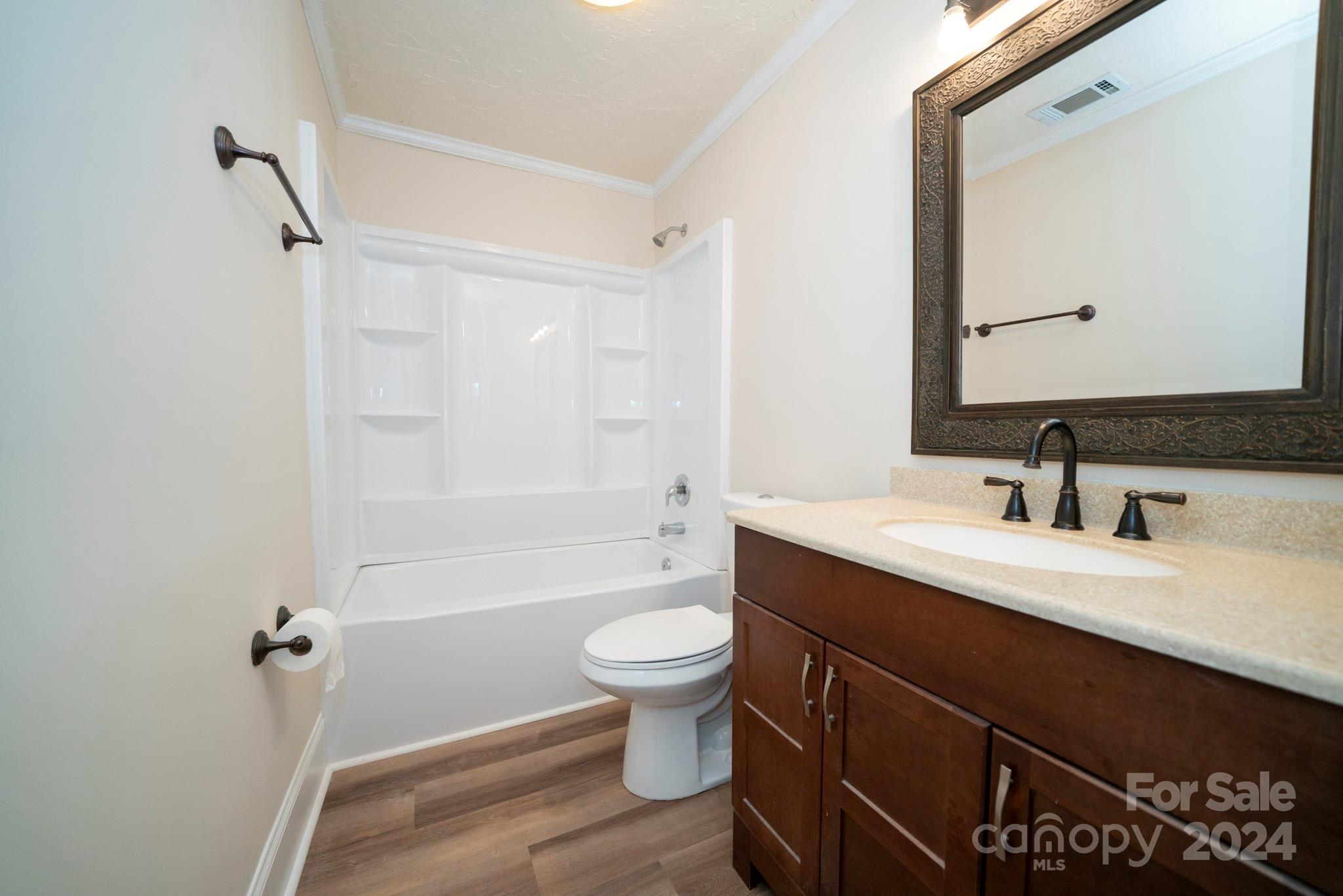 1210 Glenarden Drive