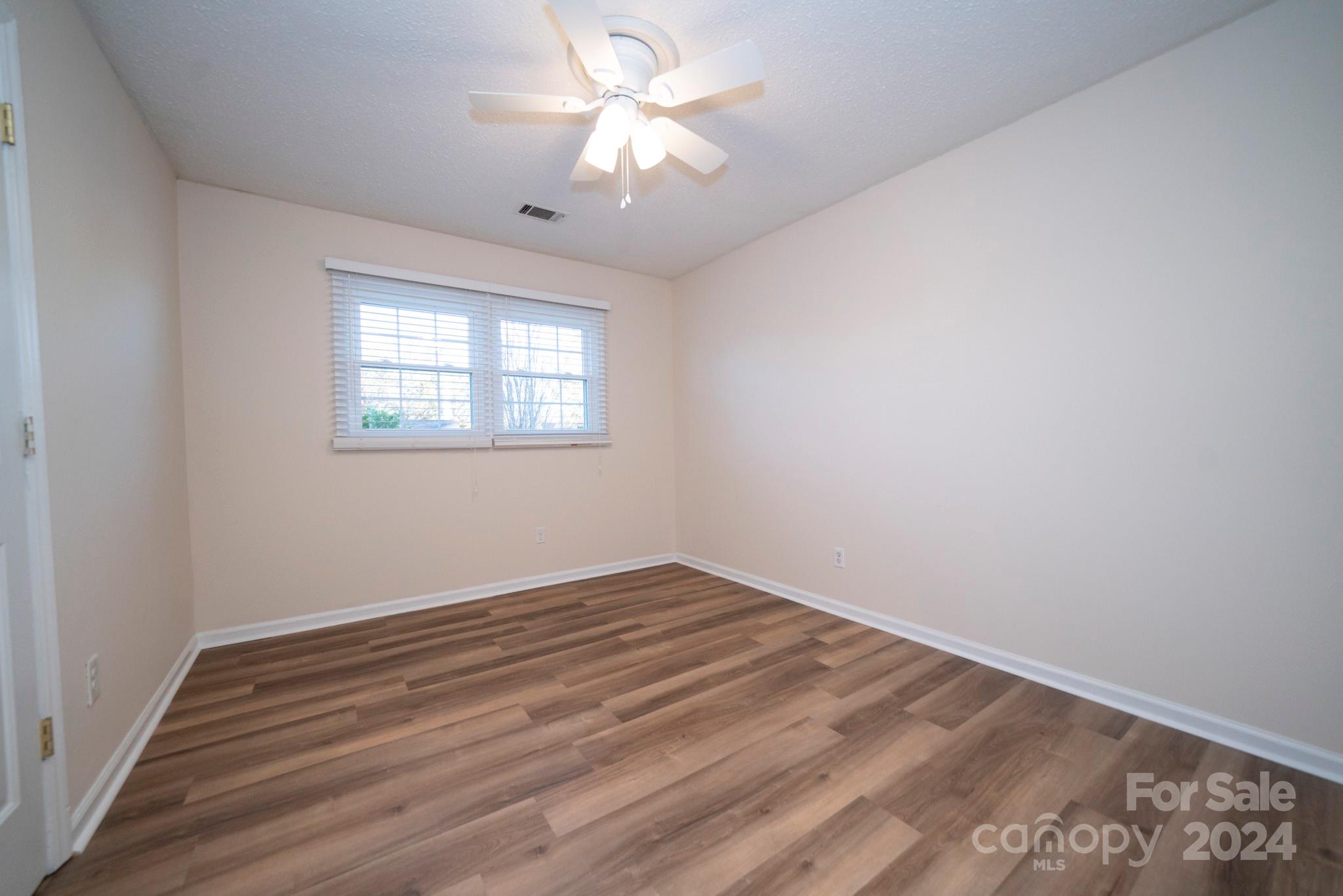 1210 Glenarden Drive