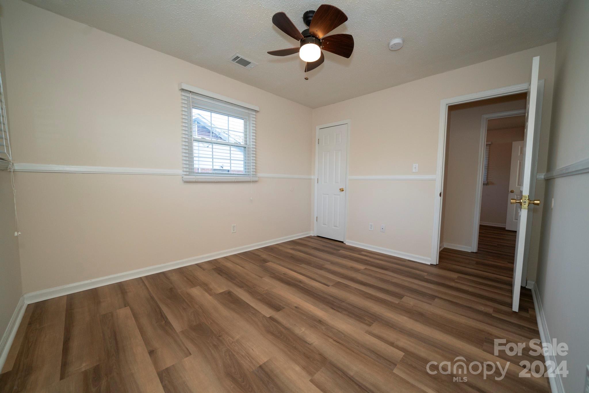 1210 Glenarden Drive