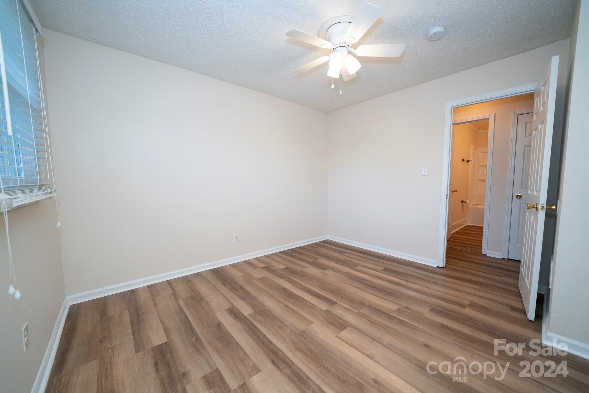 1210 Glenarden Drive