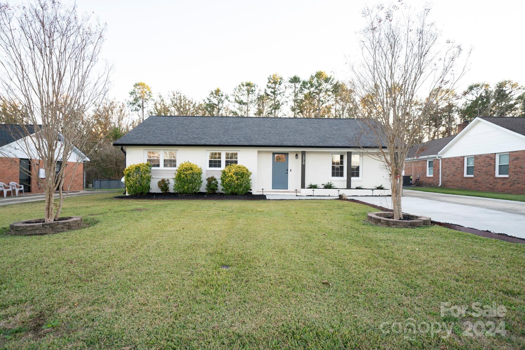 1210 Glenarden Drive