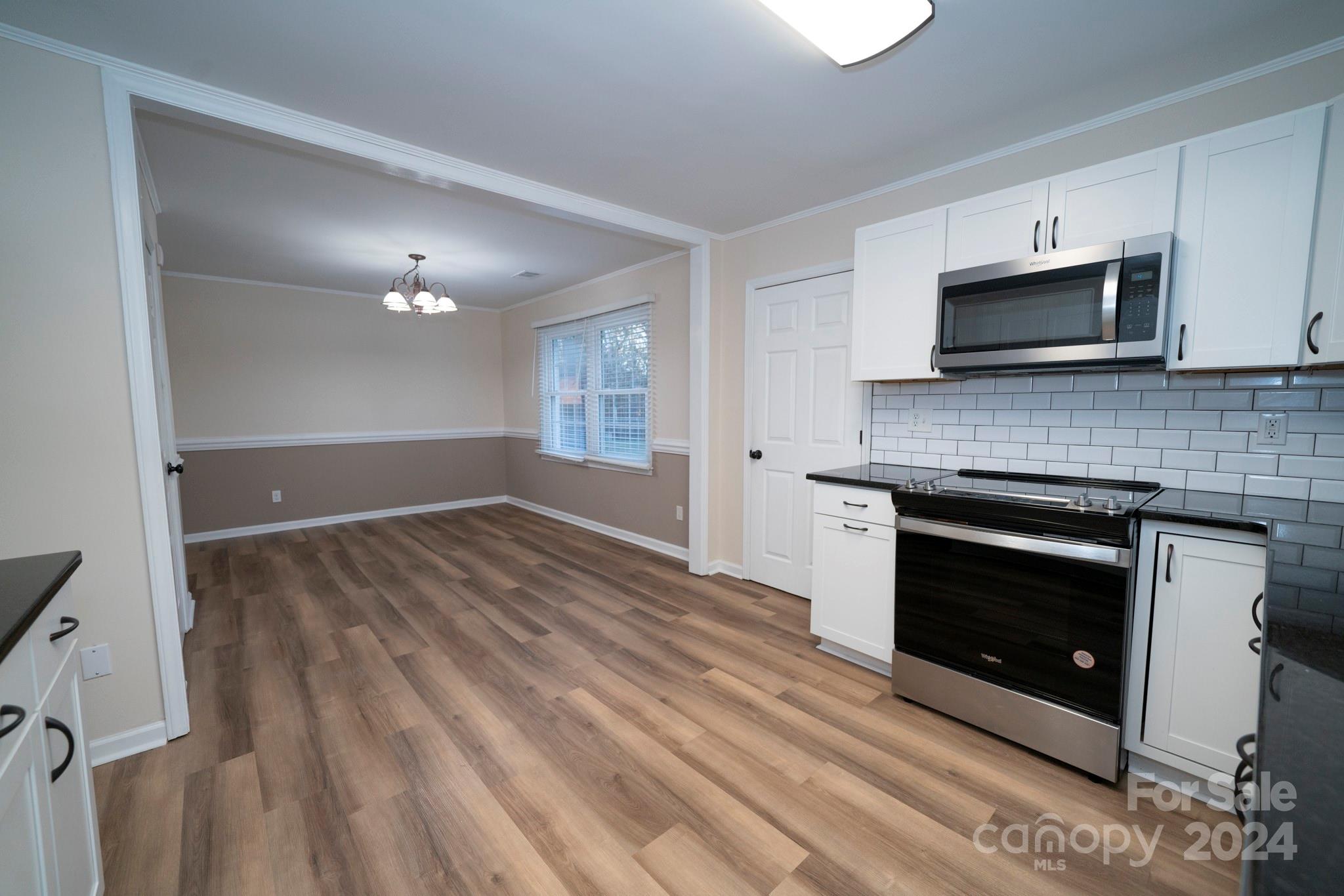1210 Glenarden Drive