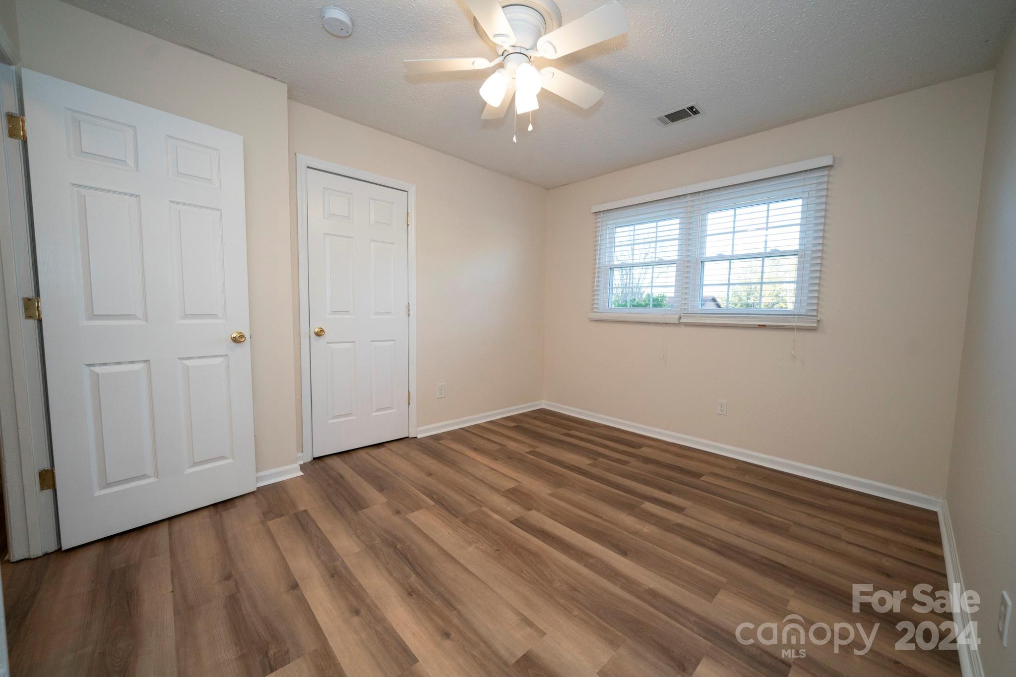 1210 Glenarden Drive