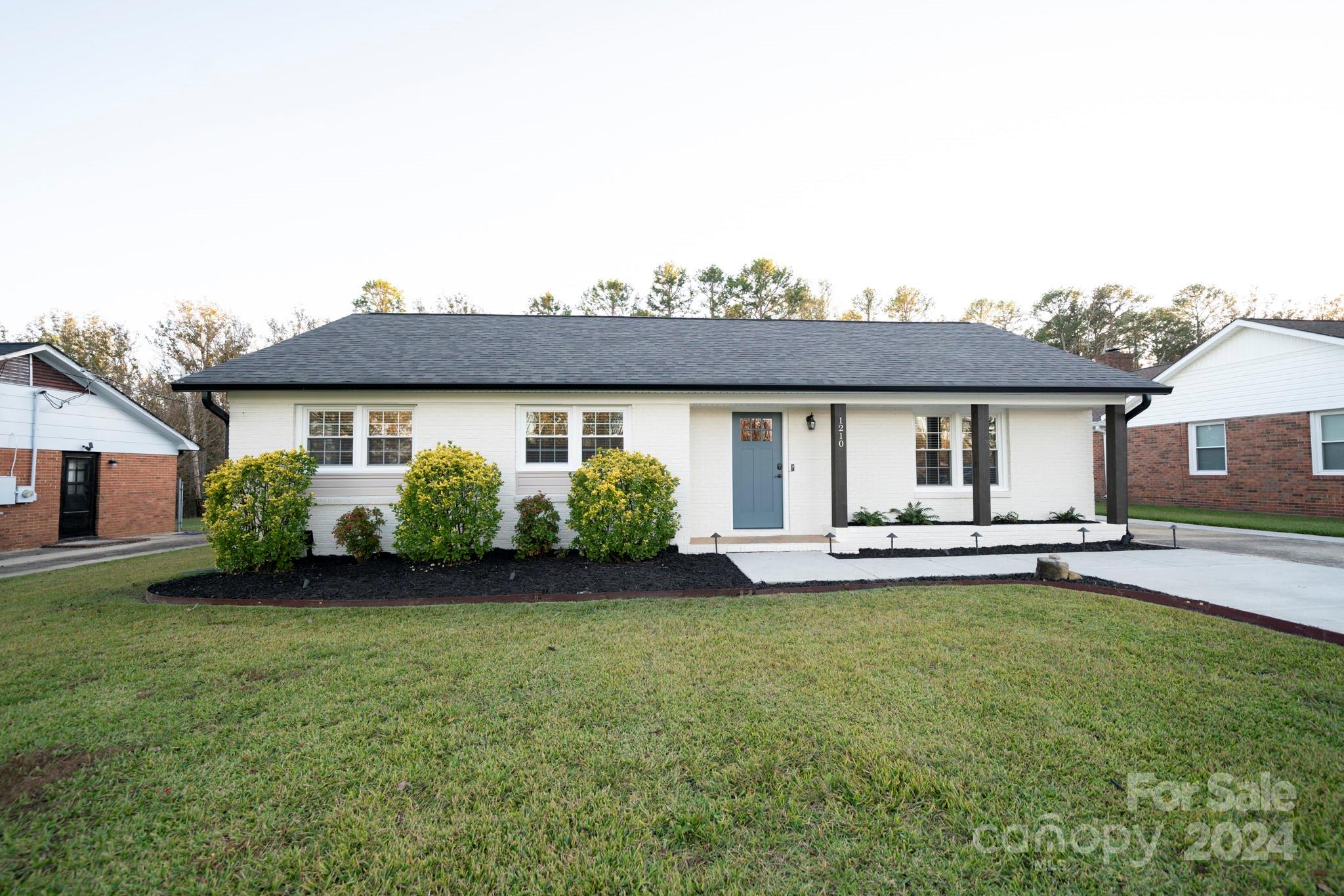 1210 Glenarden Drive