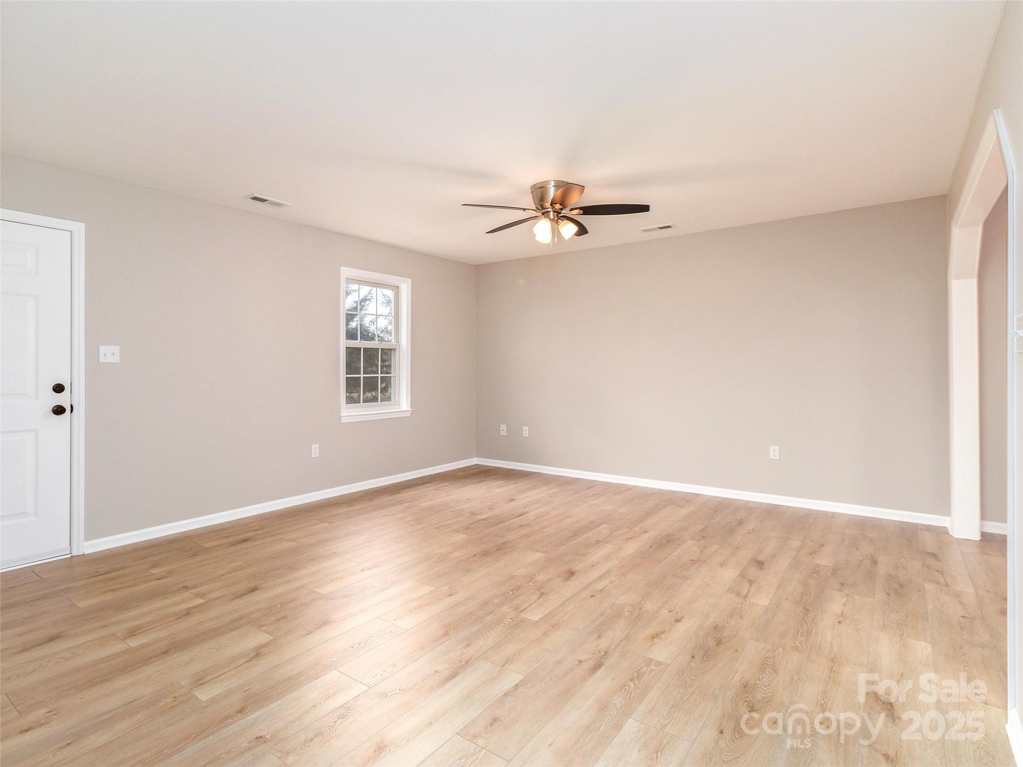 417 Columbus Lane