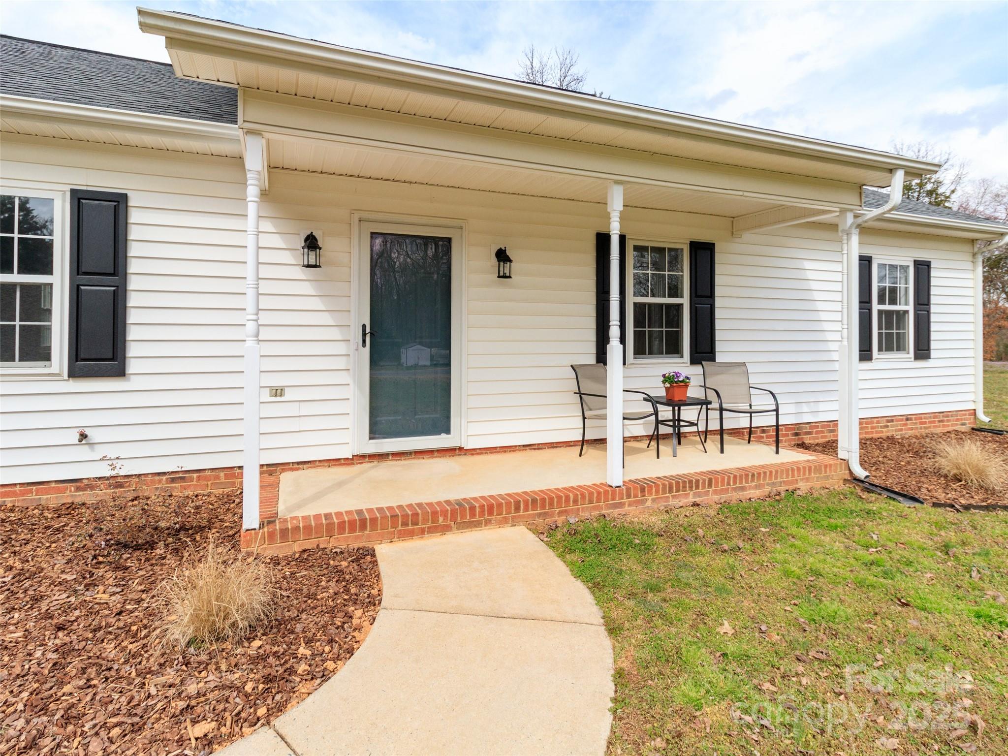 417 Columbus Lane
