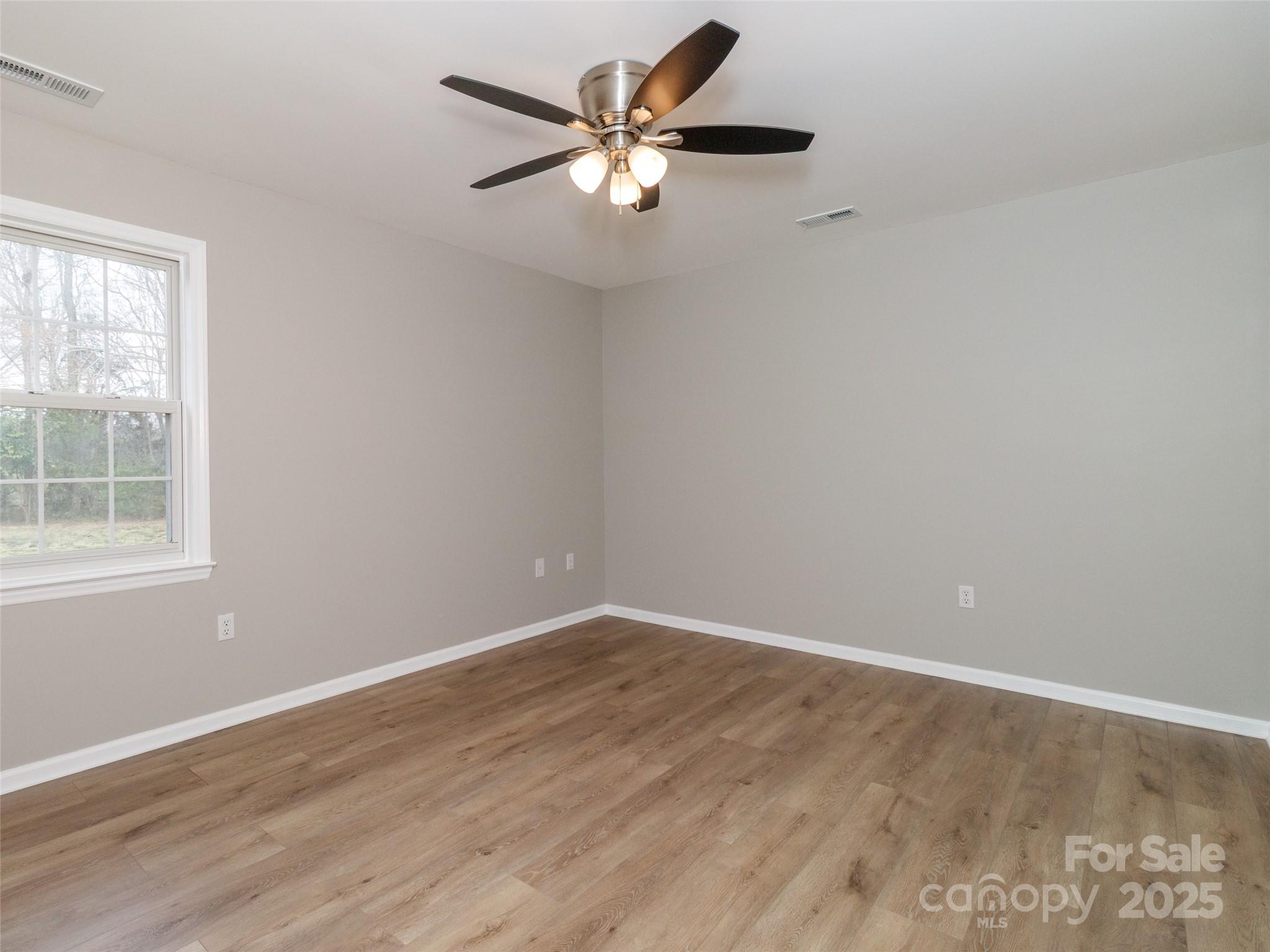 417 Columbus Lane