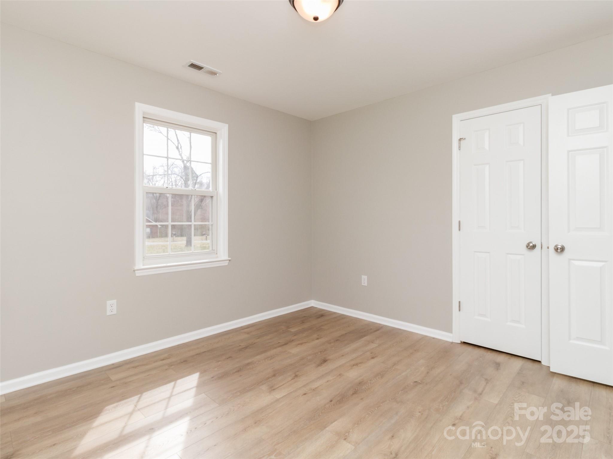 417 Columbus Lane