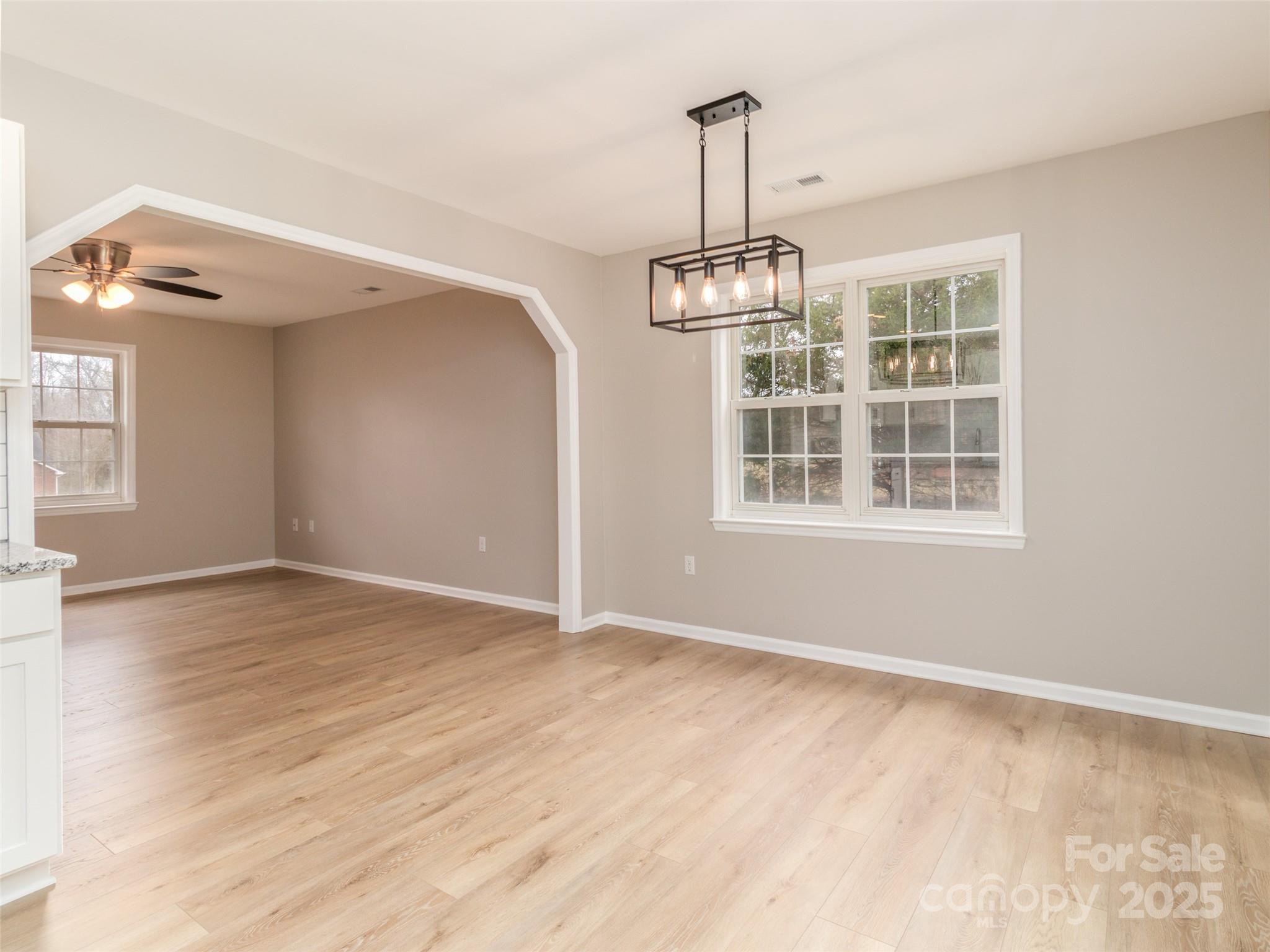 417 Columbus Lane