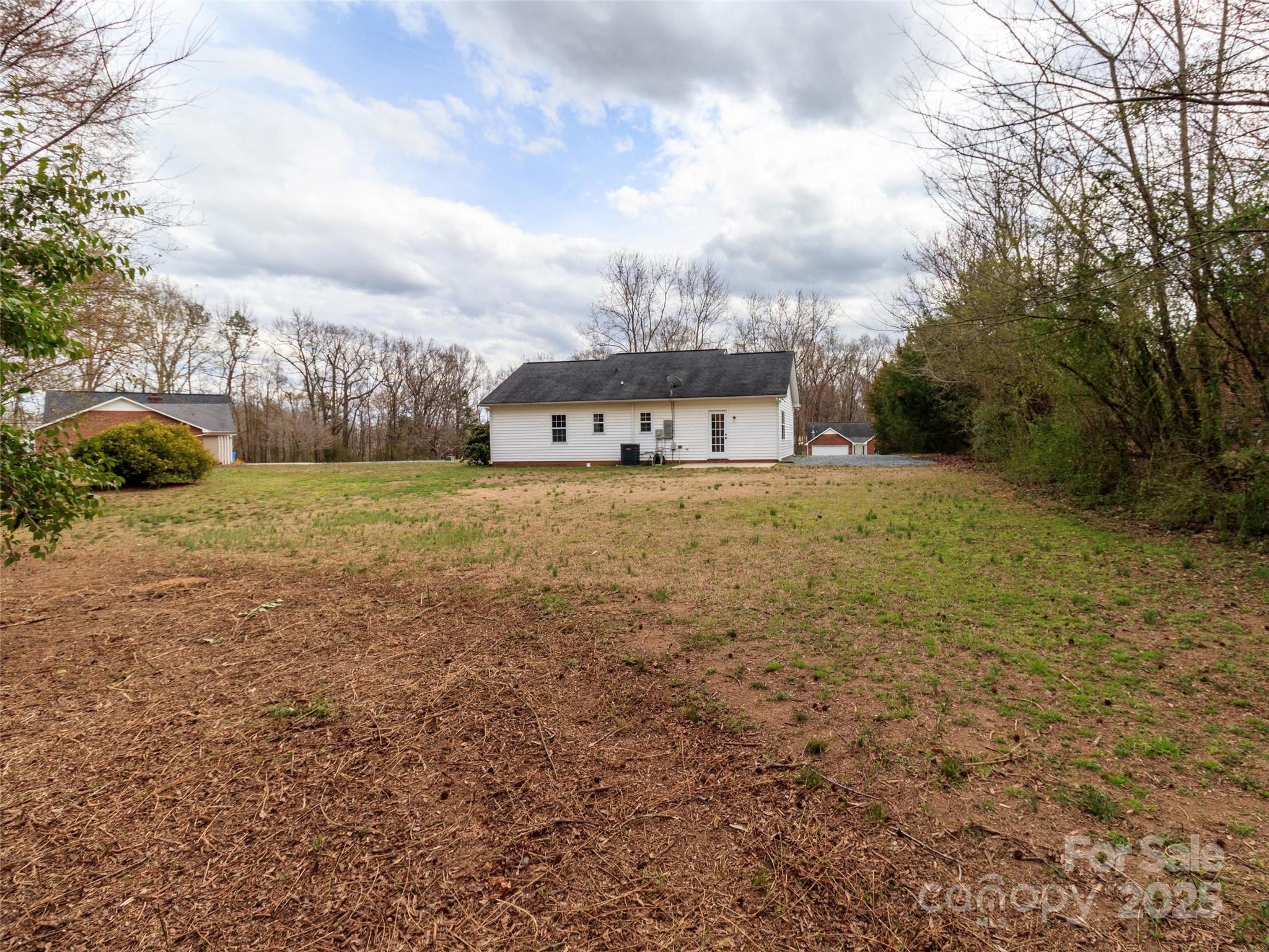 417 Columbus Lane