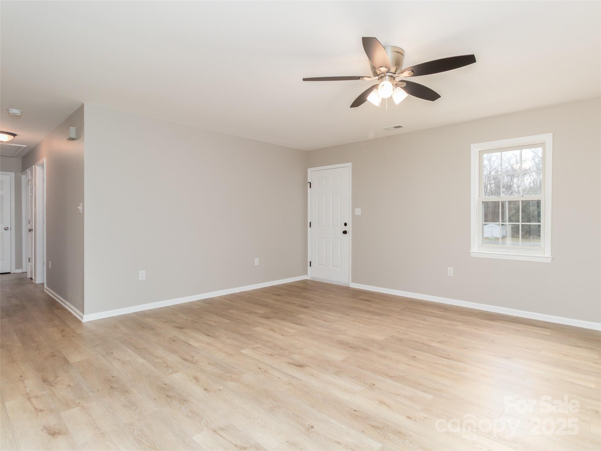 417 Columbus Lane