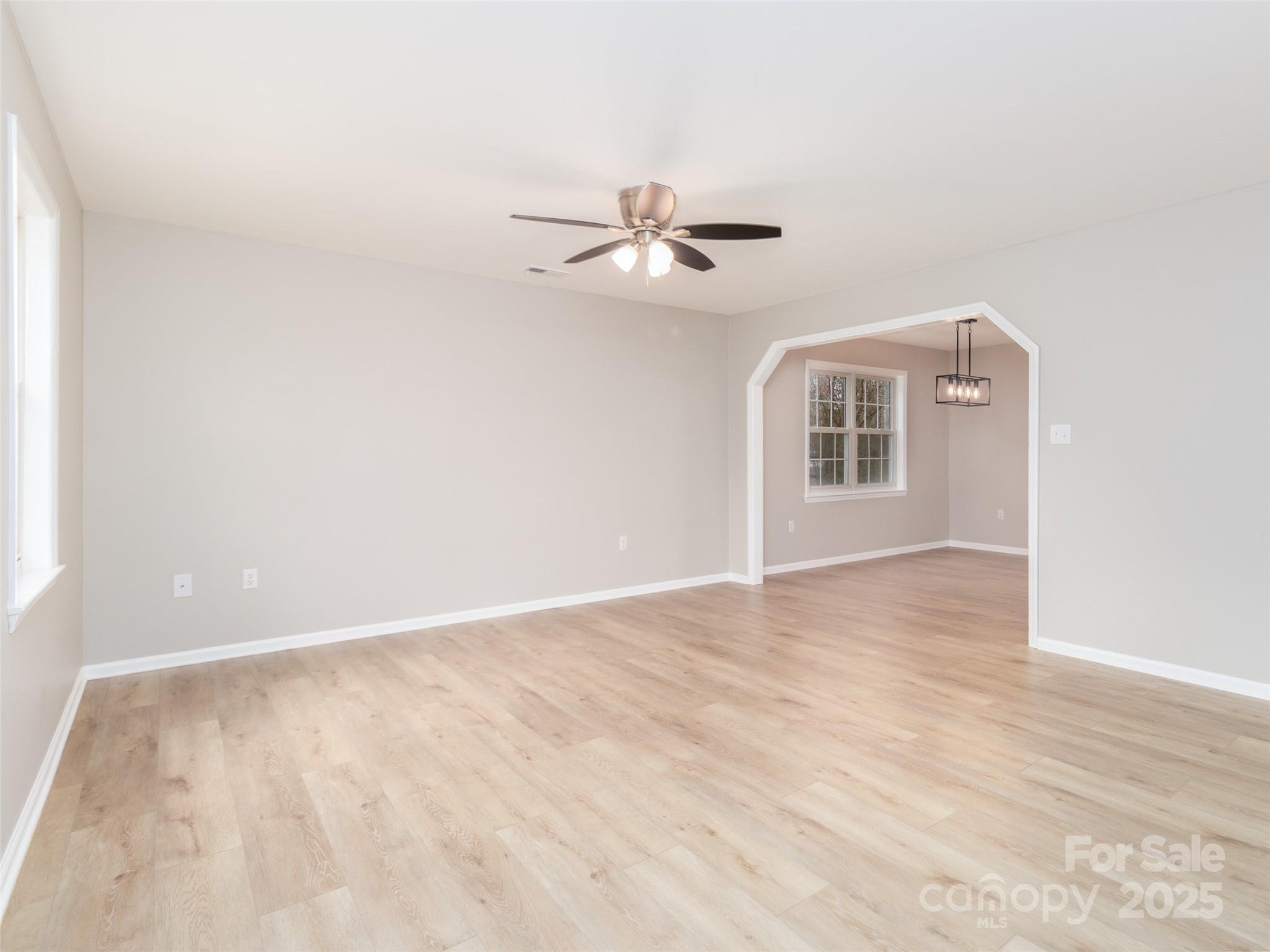 417 Columbus Lane