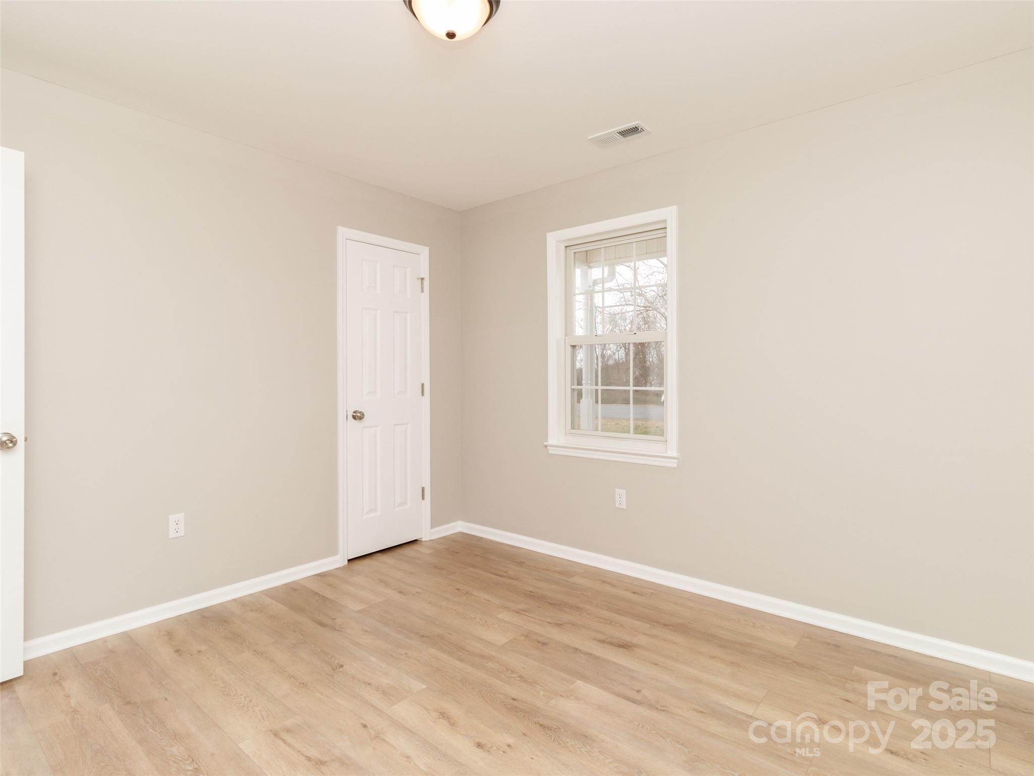 417 Columbus Lane