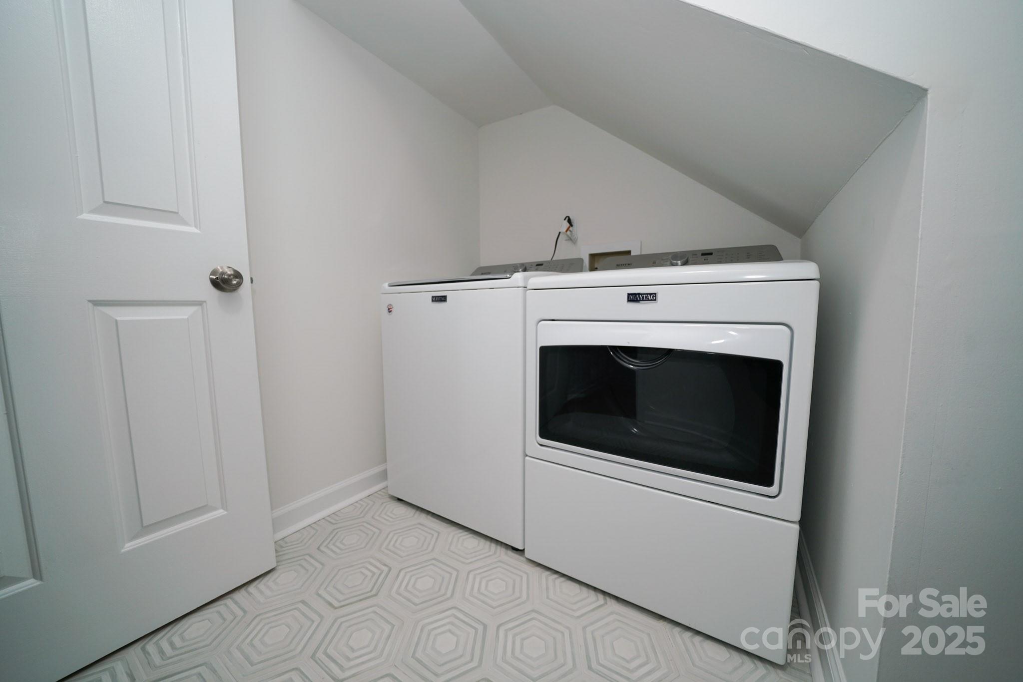 5925 Carmel Station Avenue