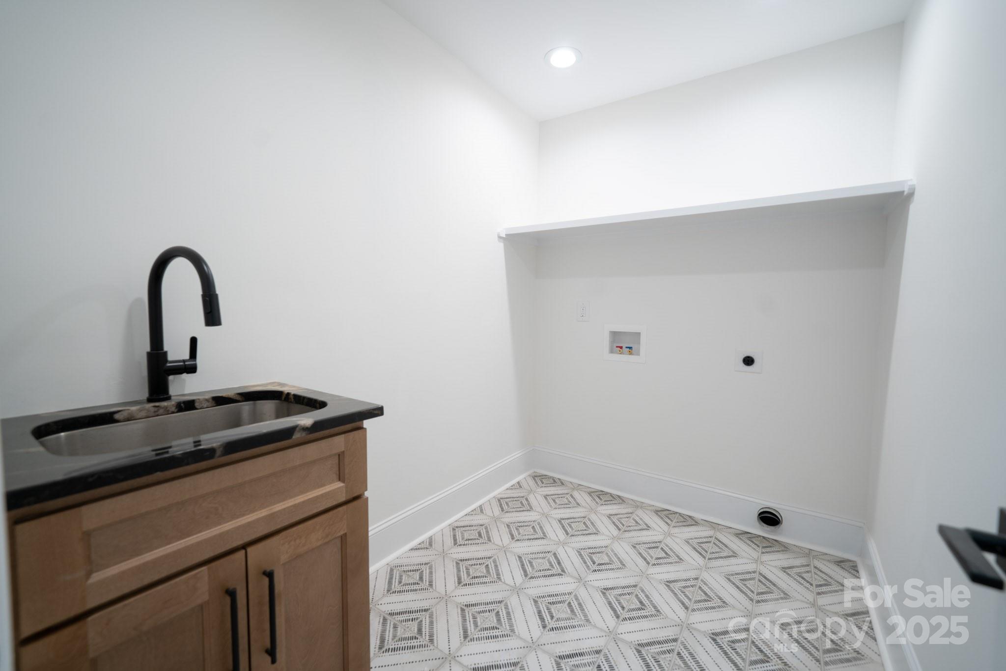 4901 Pine Ridge Road