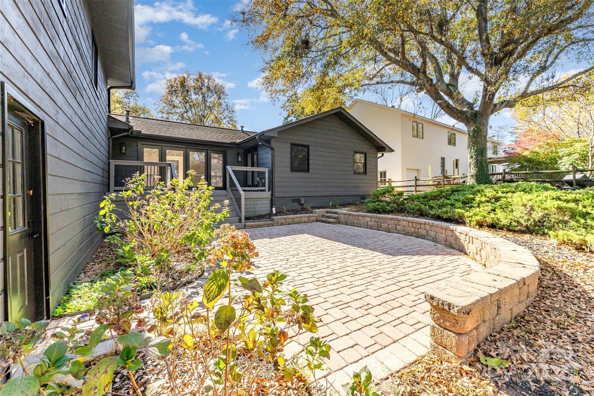 4901 Pine Ridge Road