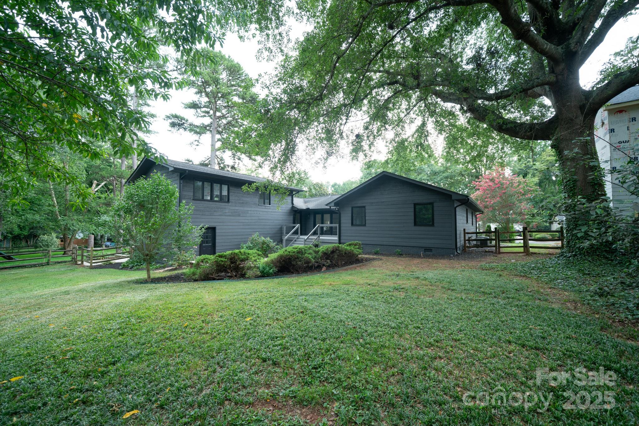 4901 Pine Ridge Road