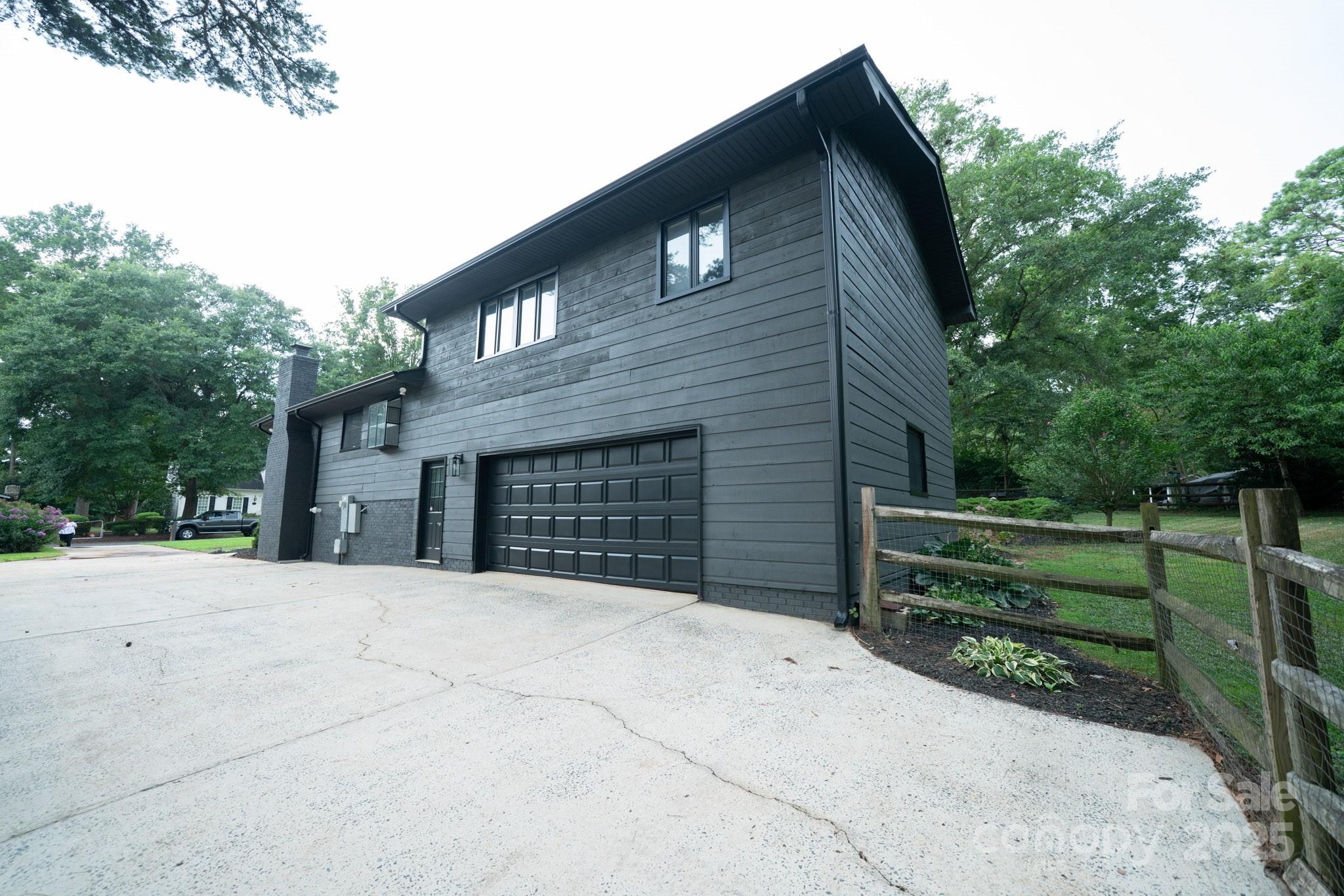 4901 Pine Ridge Road