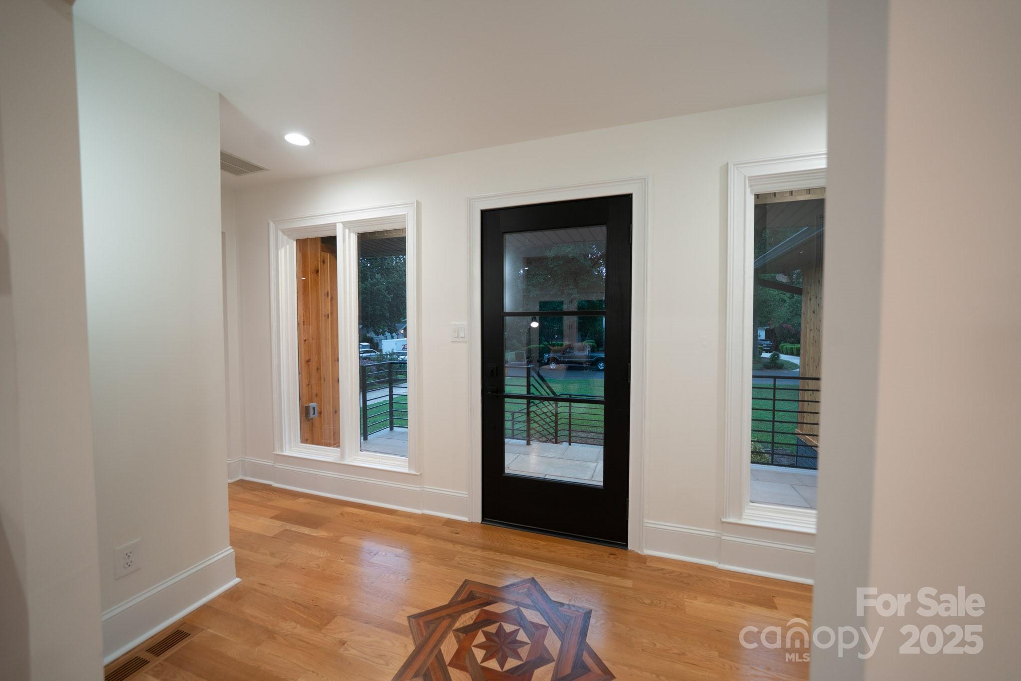 4901 Pine Ridge Road