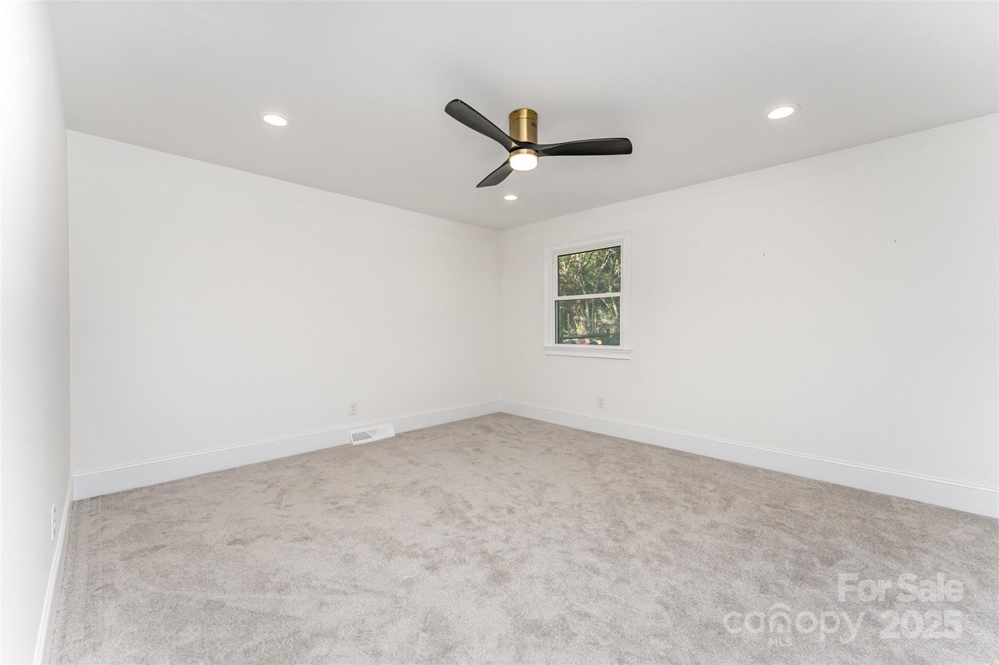 4901 Pine Ridge Road