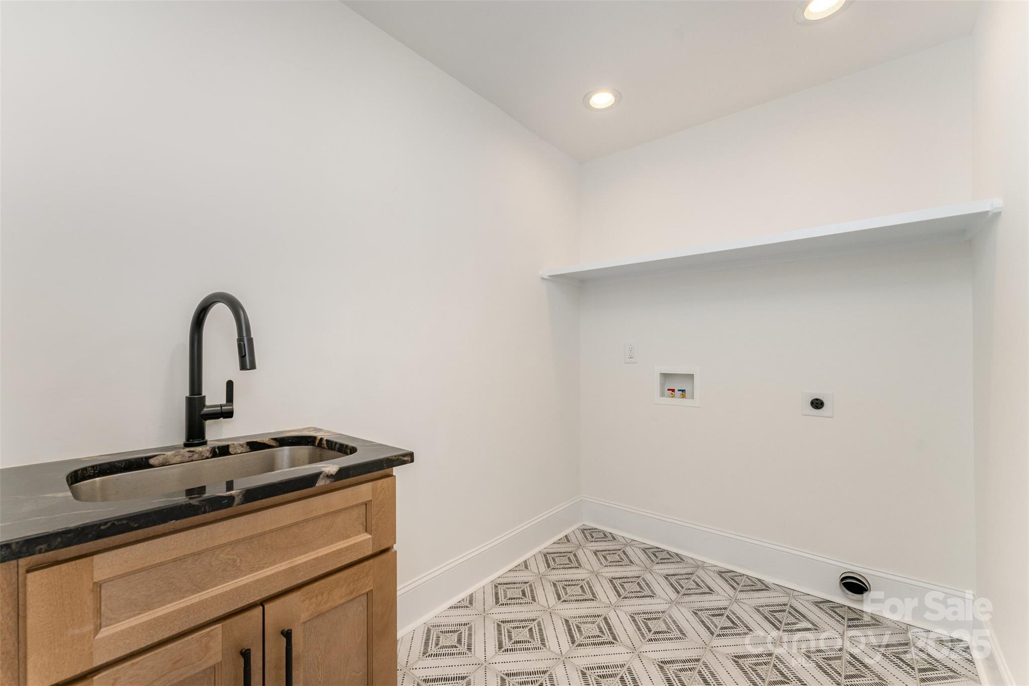 4901 Pine Ridge Road