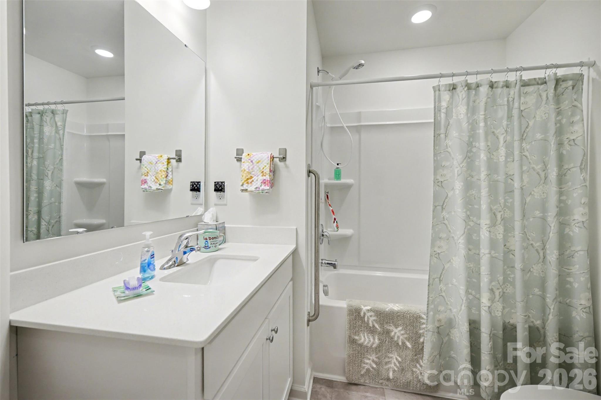 226 Quinn Road