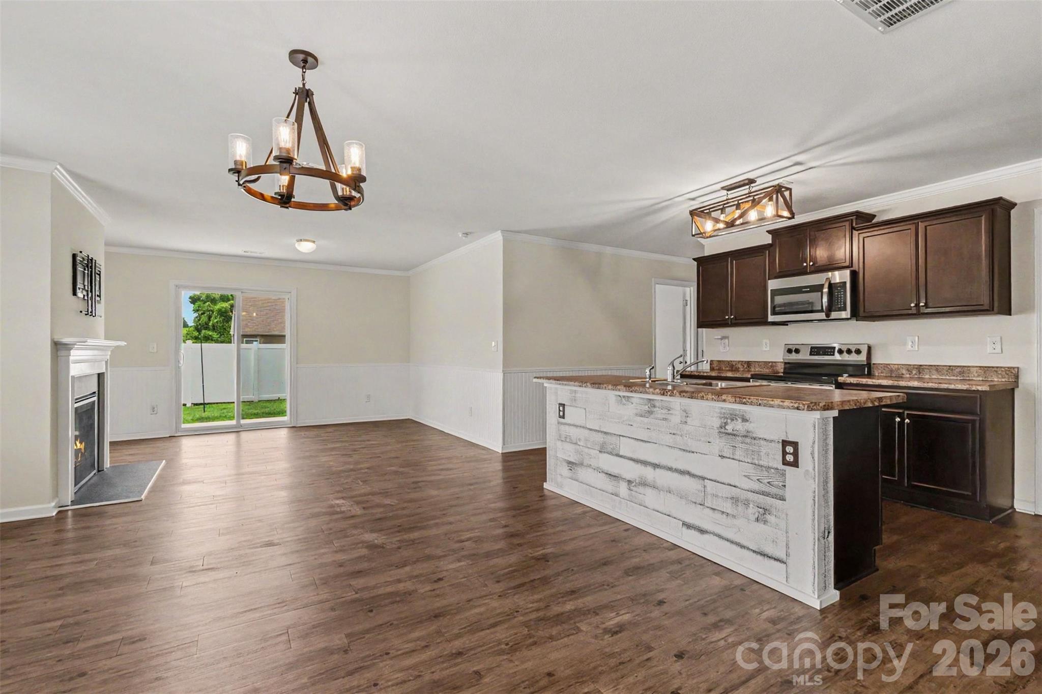 2801 Thomas Twig Drive