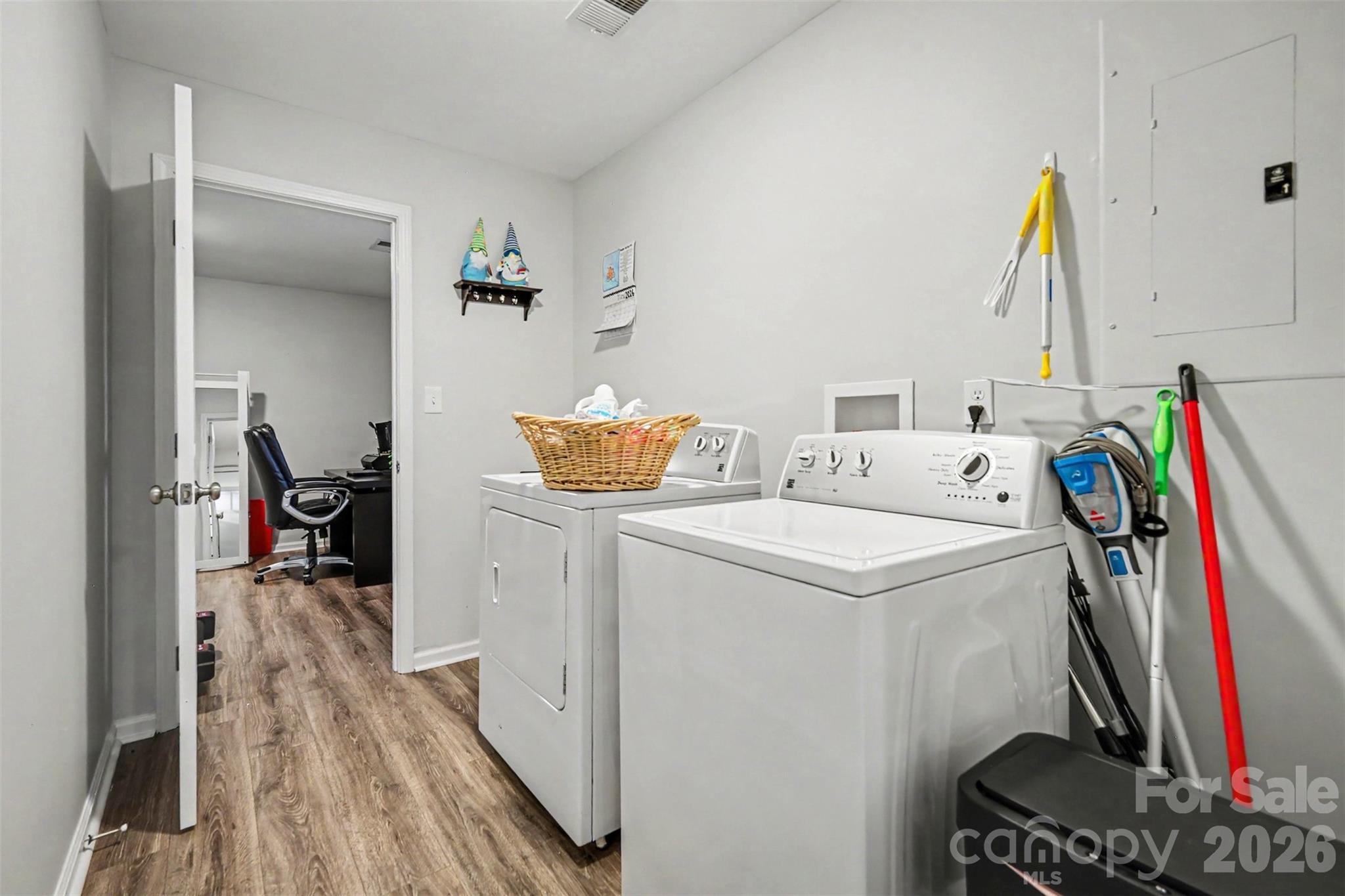 2219 Rock Rest Road