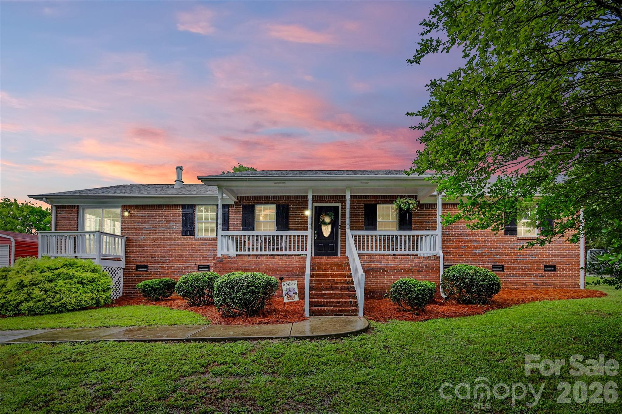 2219 Rock Rest Road