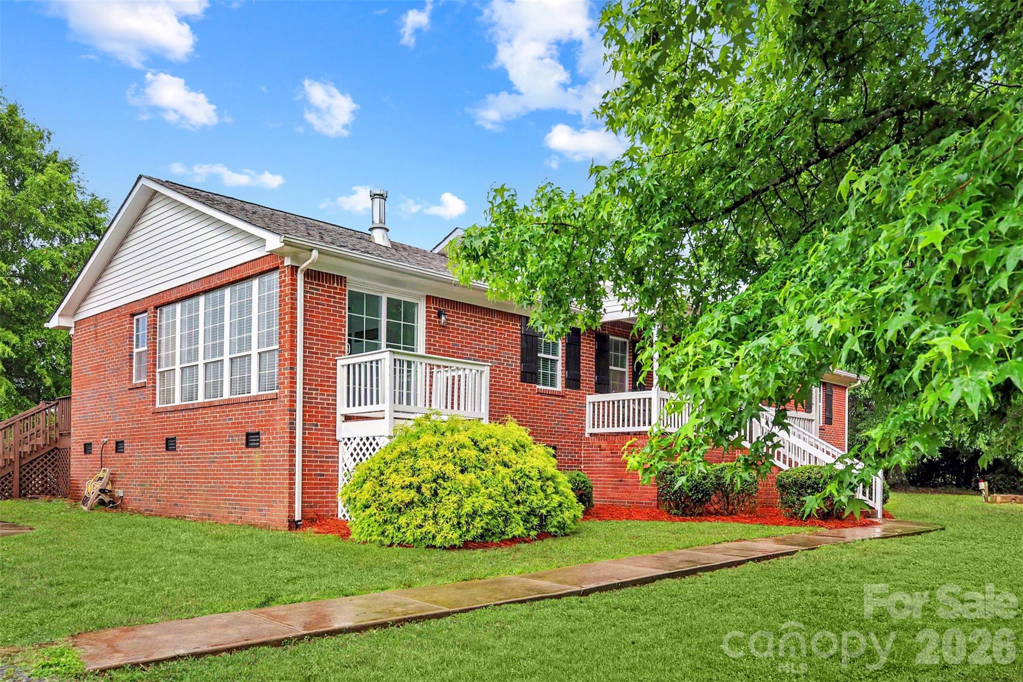 2219 Rock Rest Road
