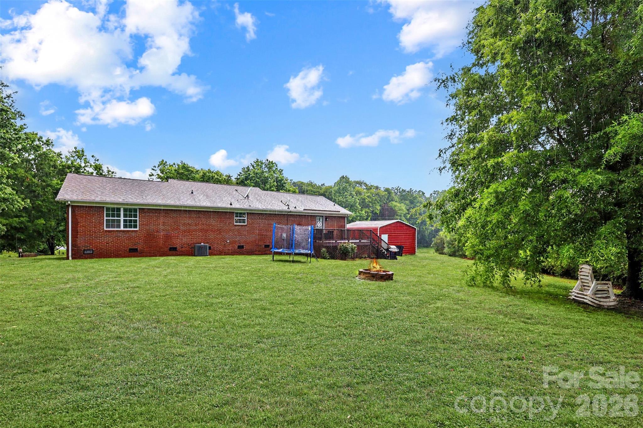 2219 Rock Rest Road