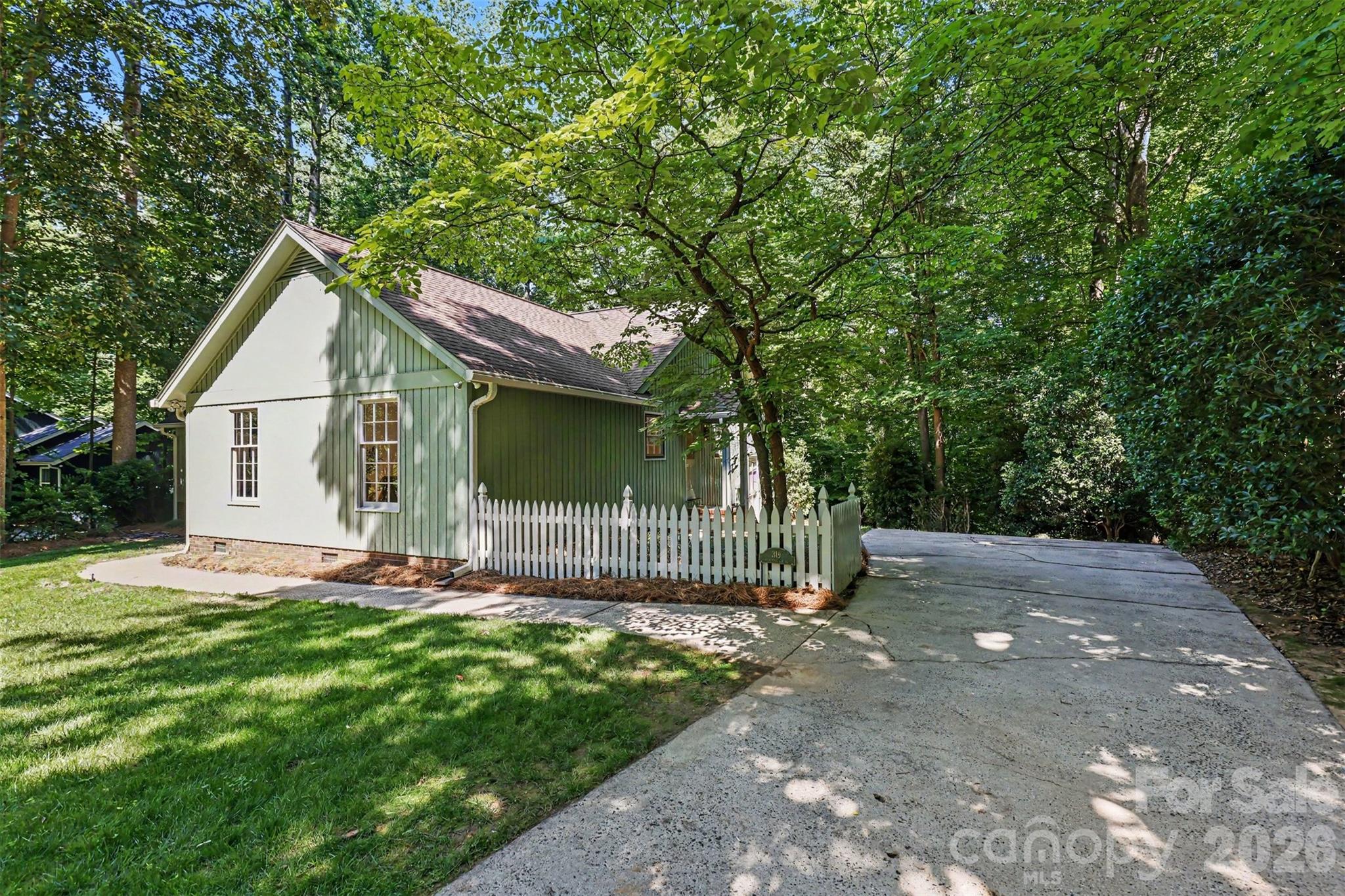 319 Kingsley Drive