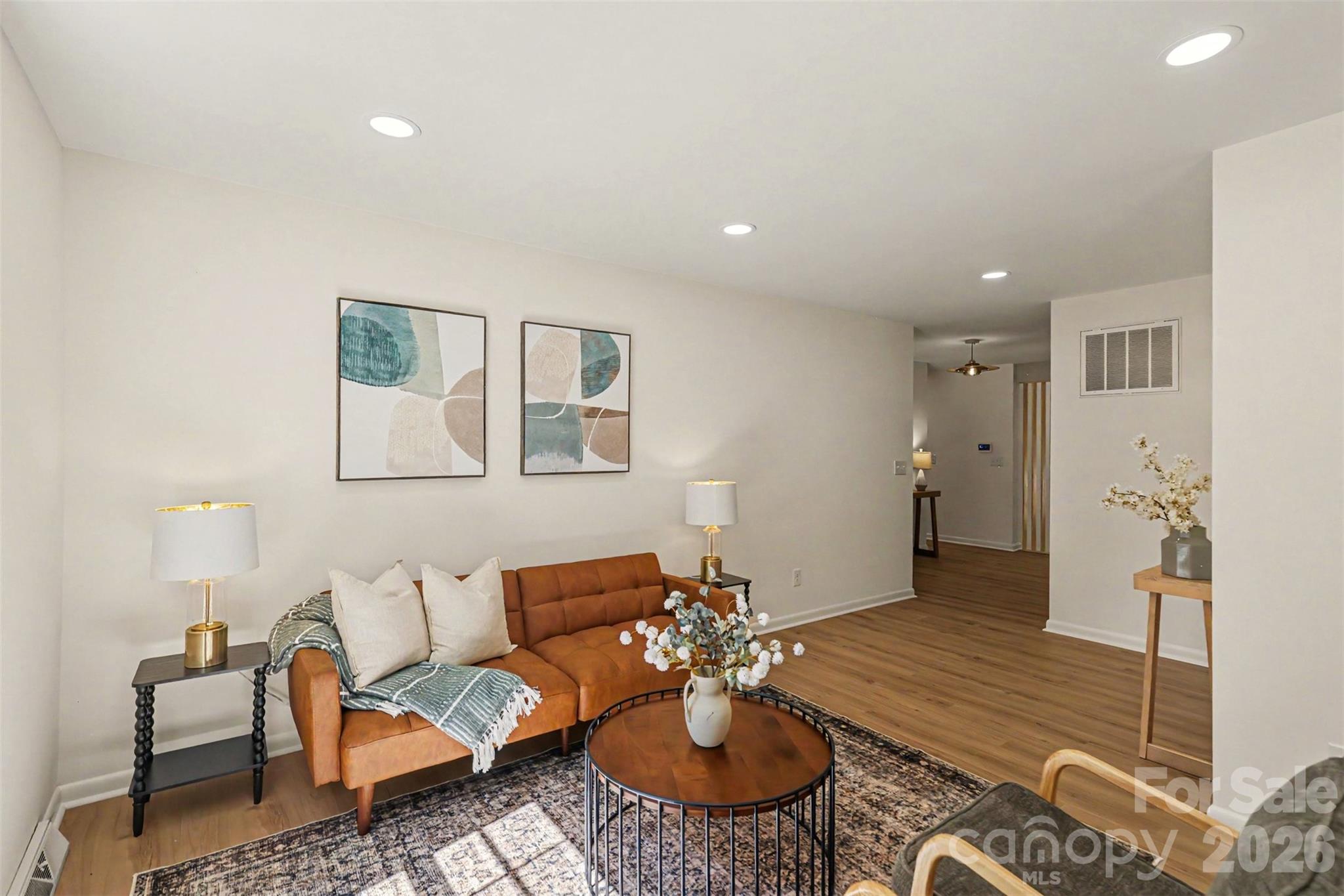319 Kingsley Drive