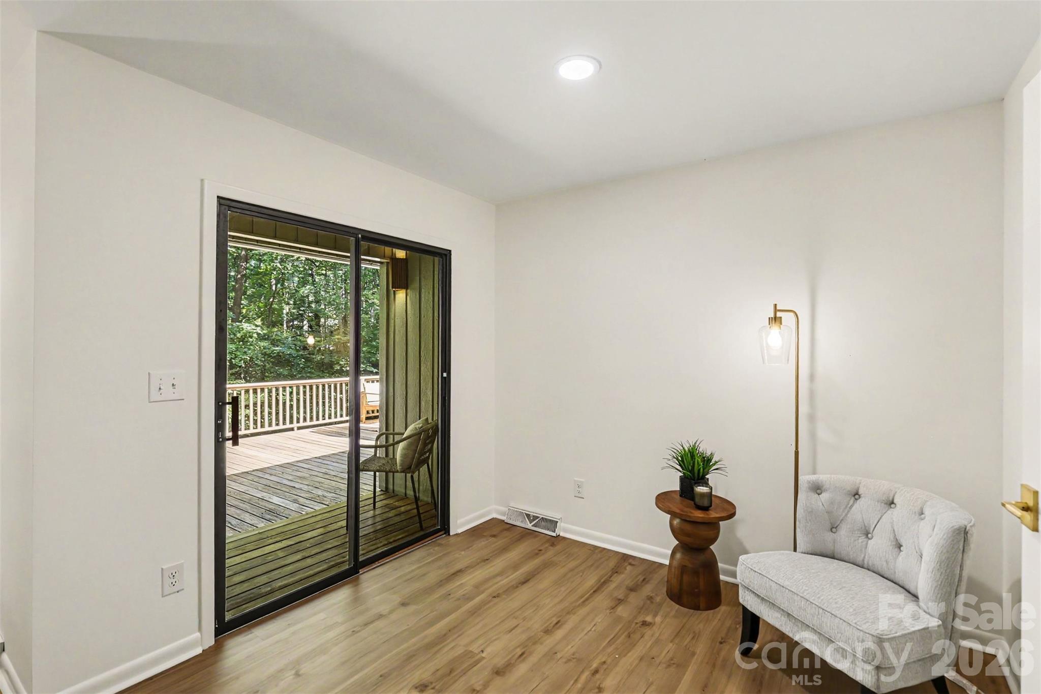 319 Kingsley Drive