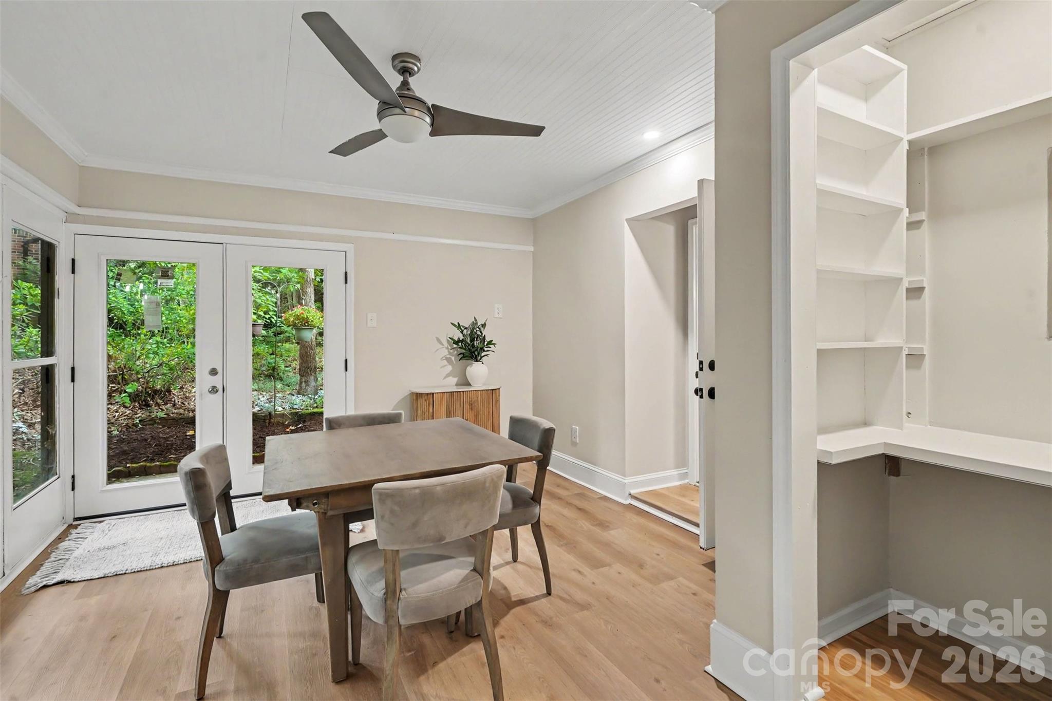 128 Ashbrook Drive