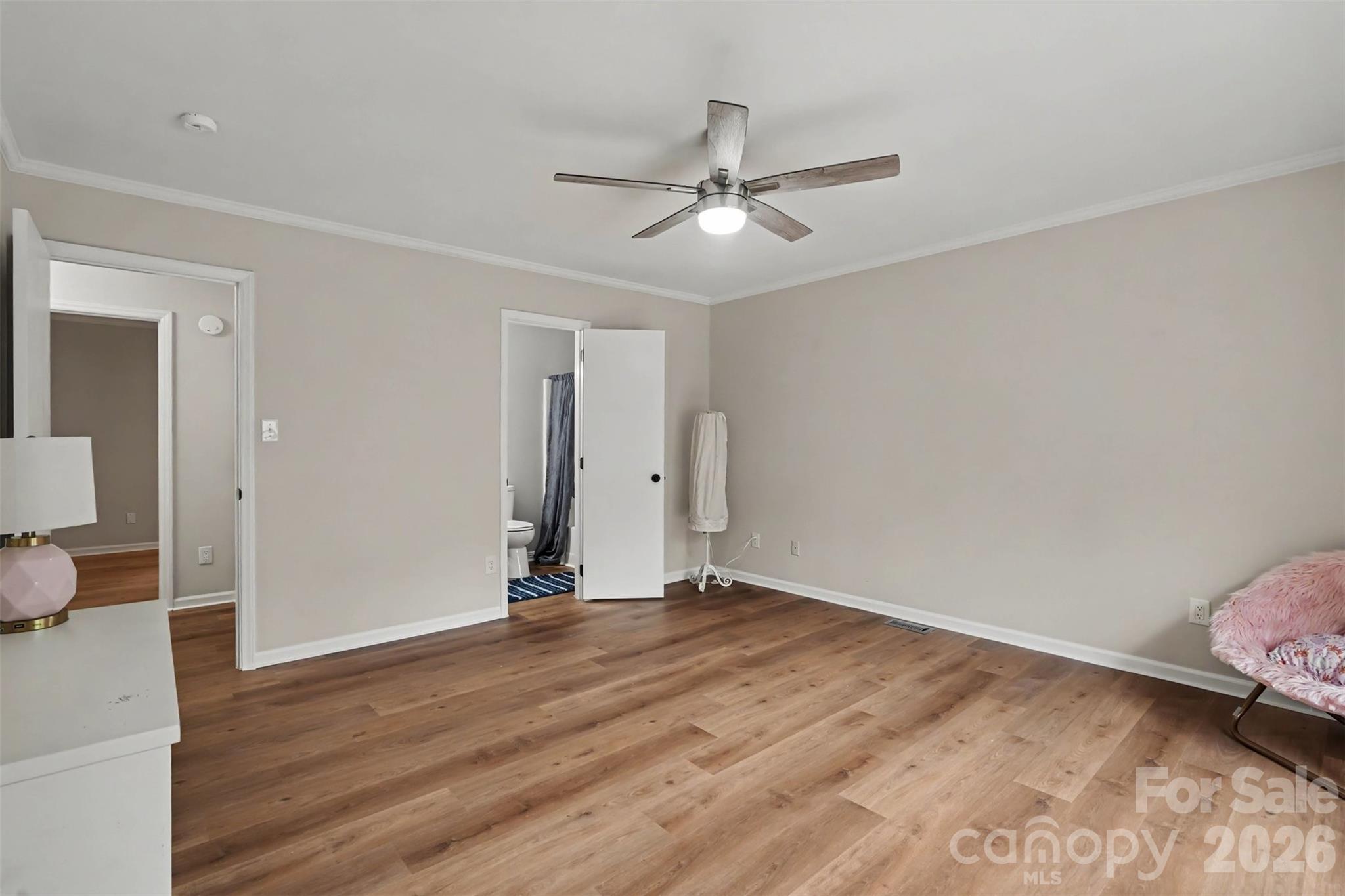 128 Ashbrook Drive