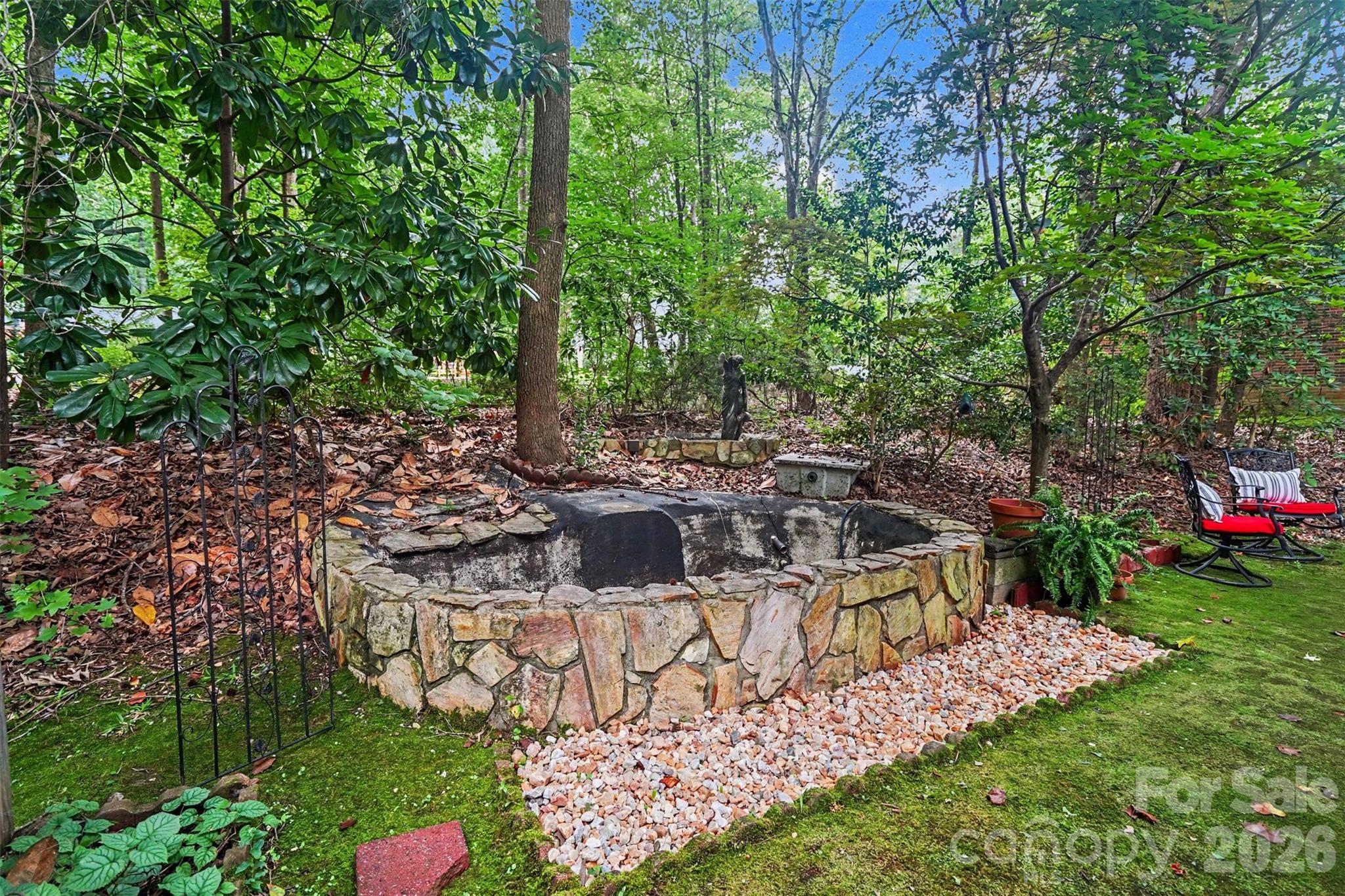 128 Ashbrook Drive