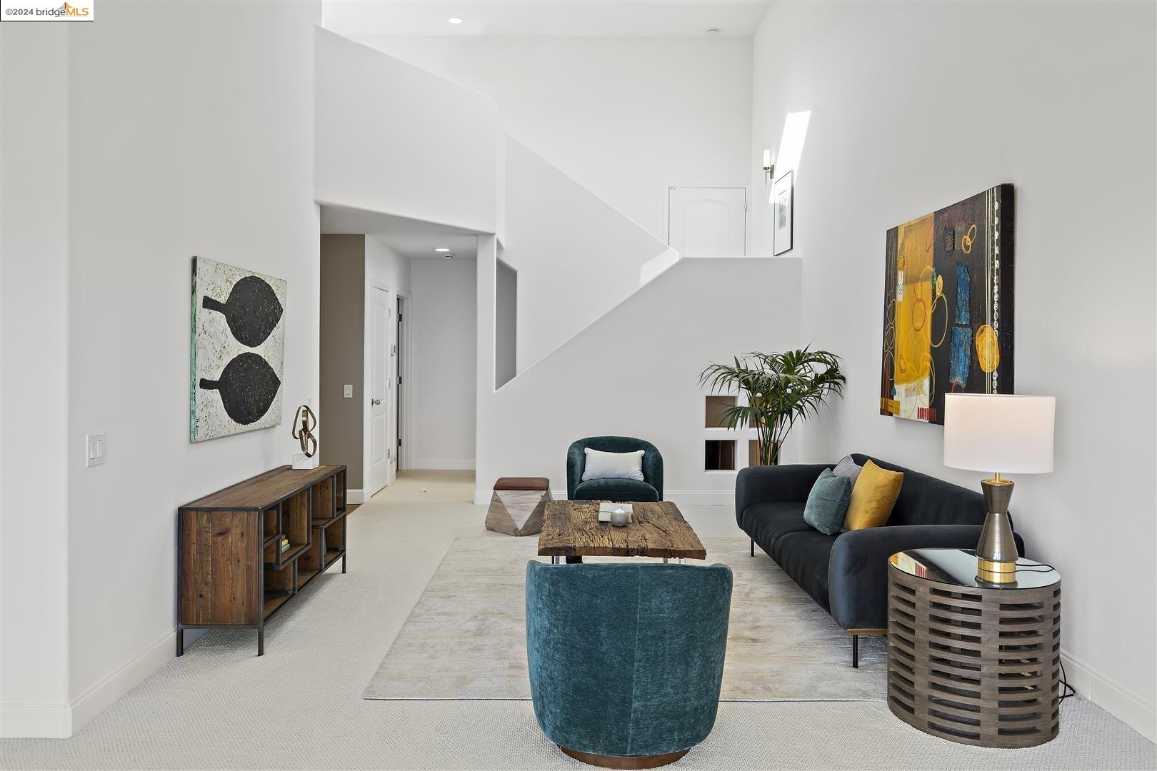 1834 Grand View