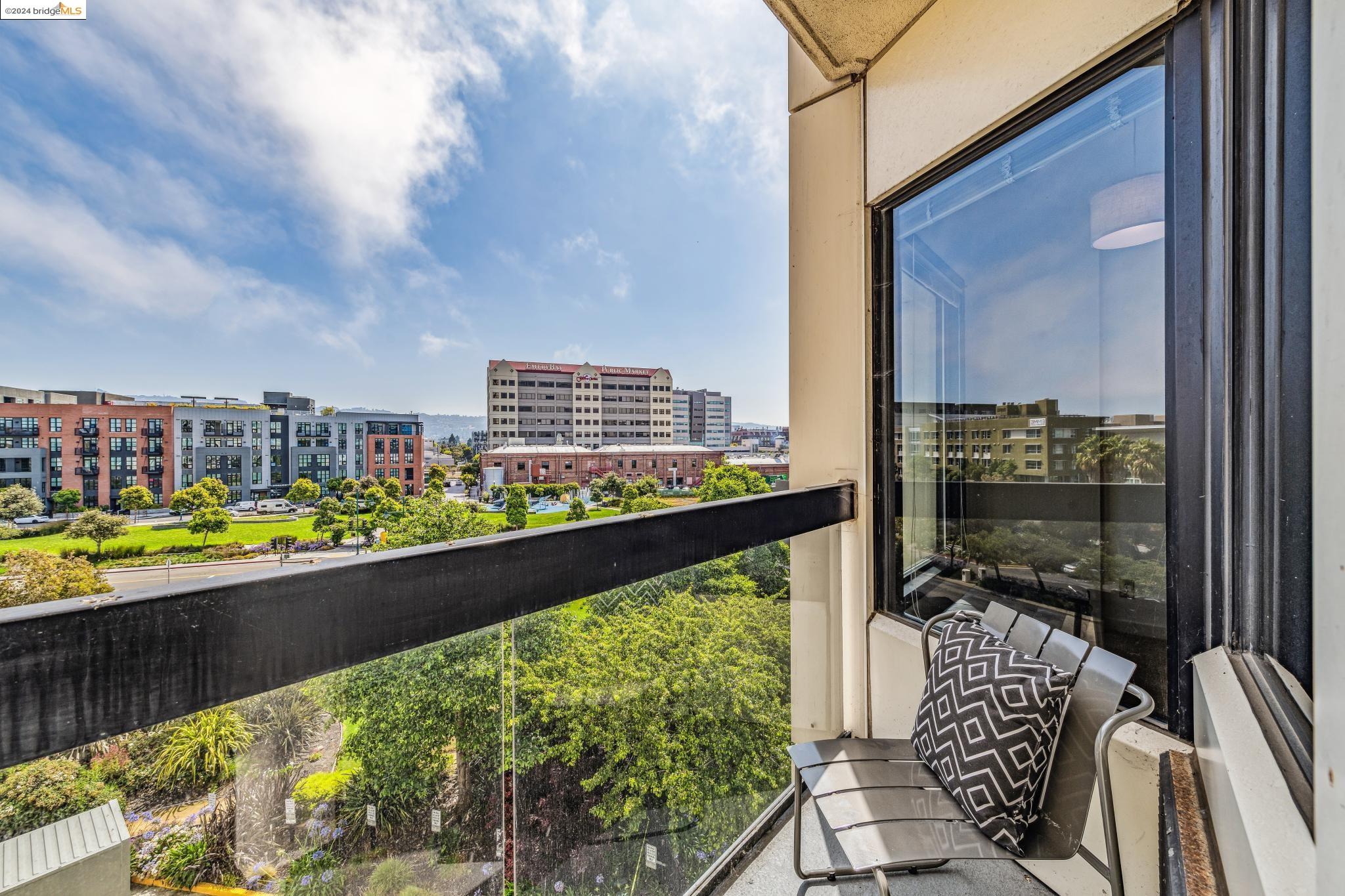 6363 Christie Ave # 427