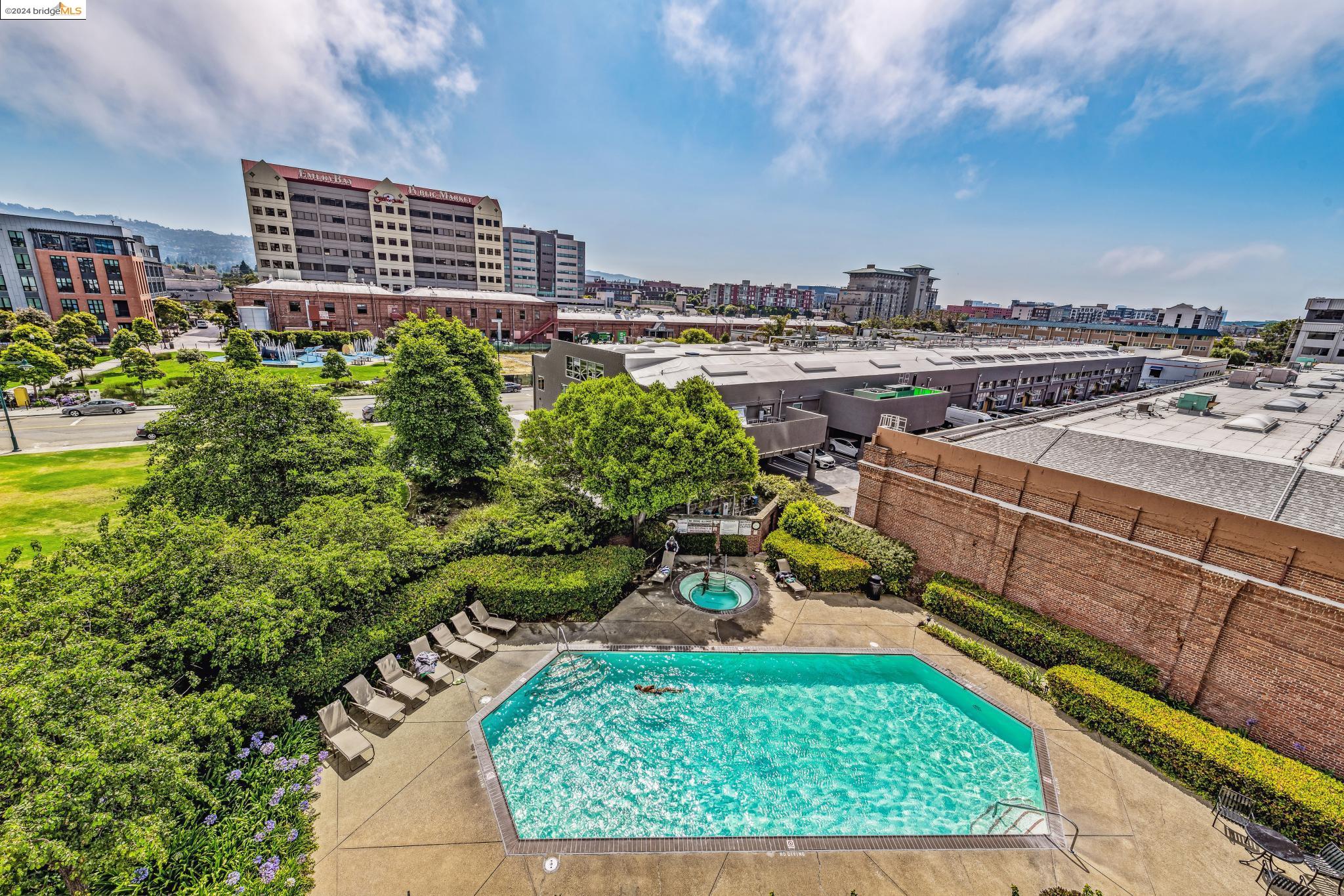 6363 Christie Ave # 427